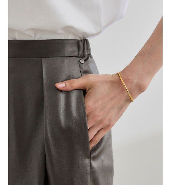 ROPE「【WEB・一部店舗限定】ブライトハンマーサテンテーパードパンツ/洗える」|チノ|