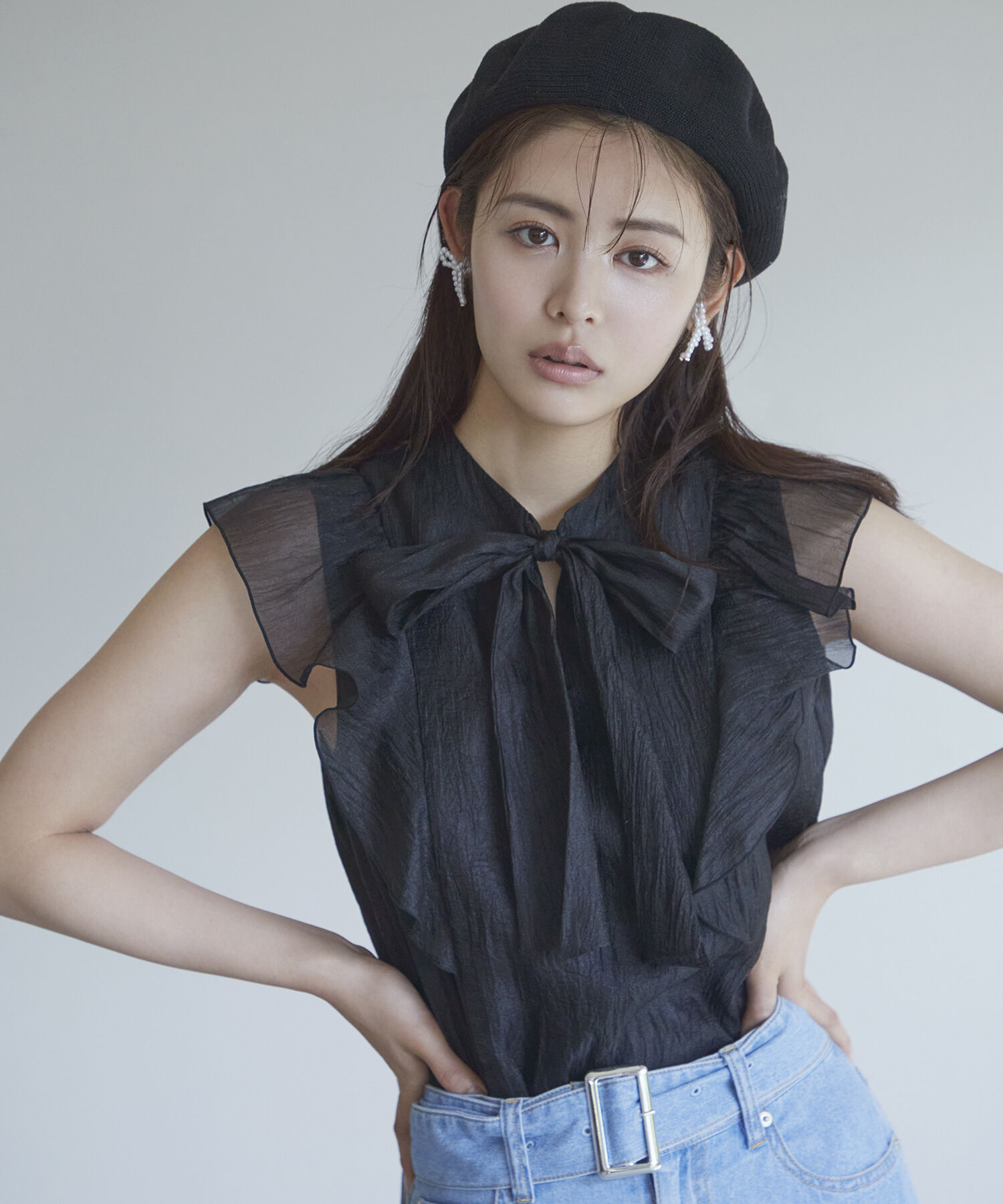 VIS「【新色追加】シャイニーボウタイフリルブラウス【前後2WAY】【洗える】」|シャツ・ブラウス|