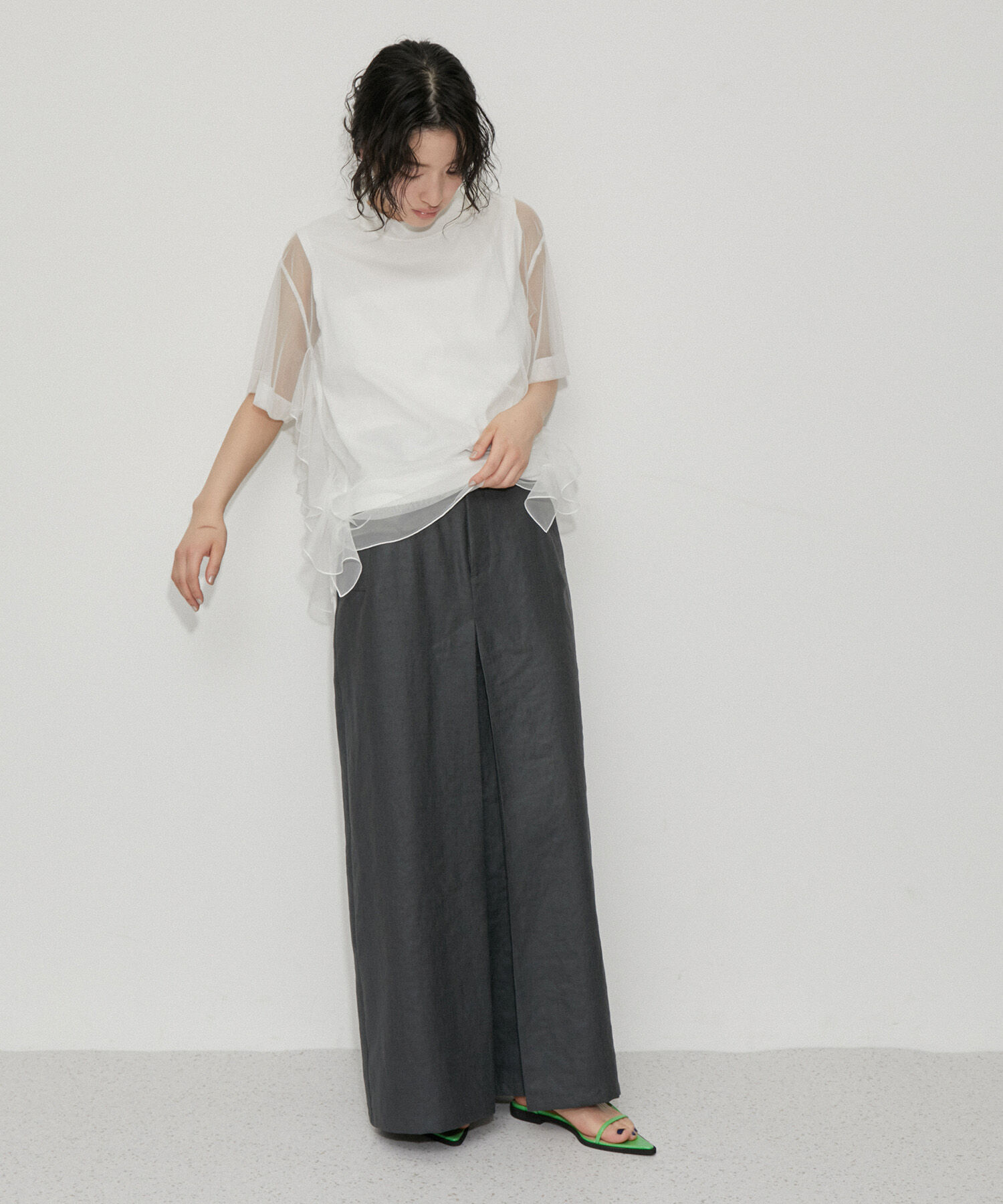 ADAM ET ROPE'「【再入荷・洗える・サステナブル】ギャザーチュールトップス」|その他|