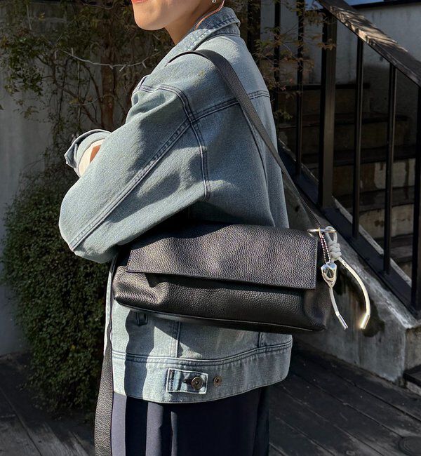  「【牛革/２WAY/500mlペットボトル収納可】シュリンクリンショルダーバッグ」|ショルダー・メッセンジャー|