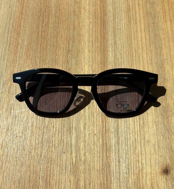  「調光/ブルーライトカットサングラス」|サングラス|