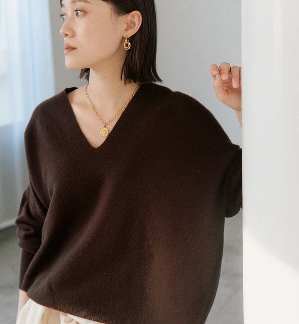  「【リバイバル/新色追加/7色展開】ウール100NEWバックボリュームニット」|ニット・セーター|