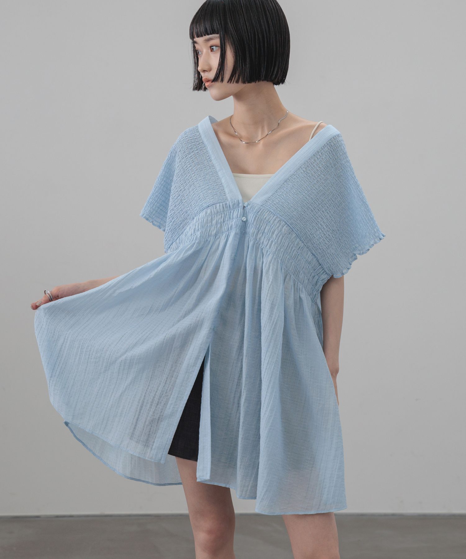 LOWRYS FARM「シャーリングチュニックフレンチスリーブ」|シャツ・ブラウス|BLU2