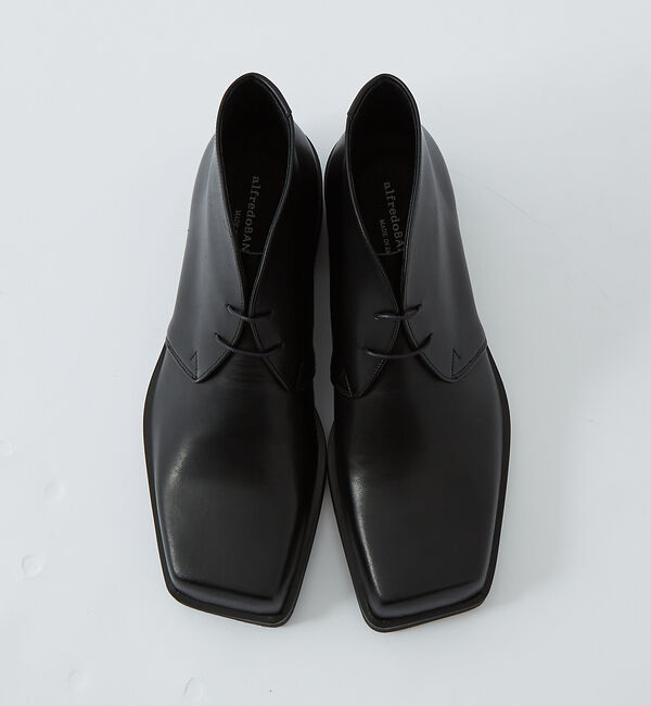 alfredoBANNISTER「オブリーク チャッカ ブーツ」|ショートブーツ|