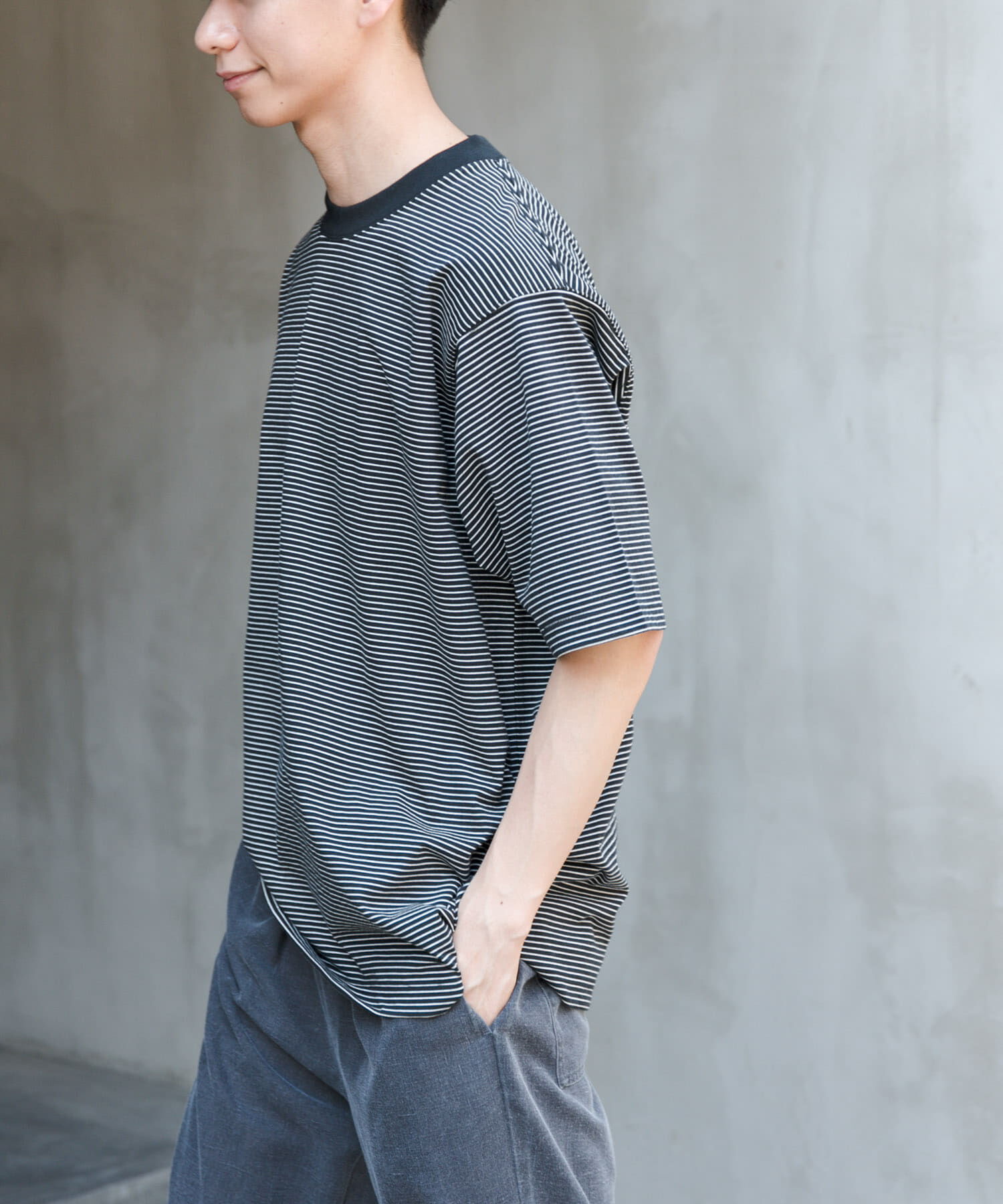 URBAN RESEARCH DOORS「FORK&SPOON　ボーダープレーティングショートスリーブTシャツ」|Tシャツ・カットソー|ブラック系その他