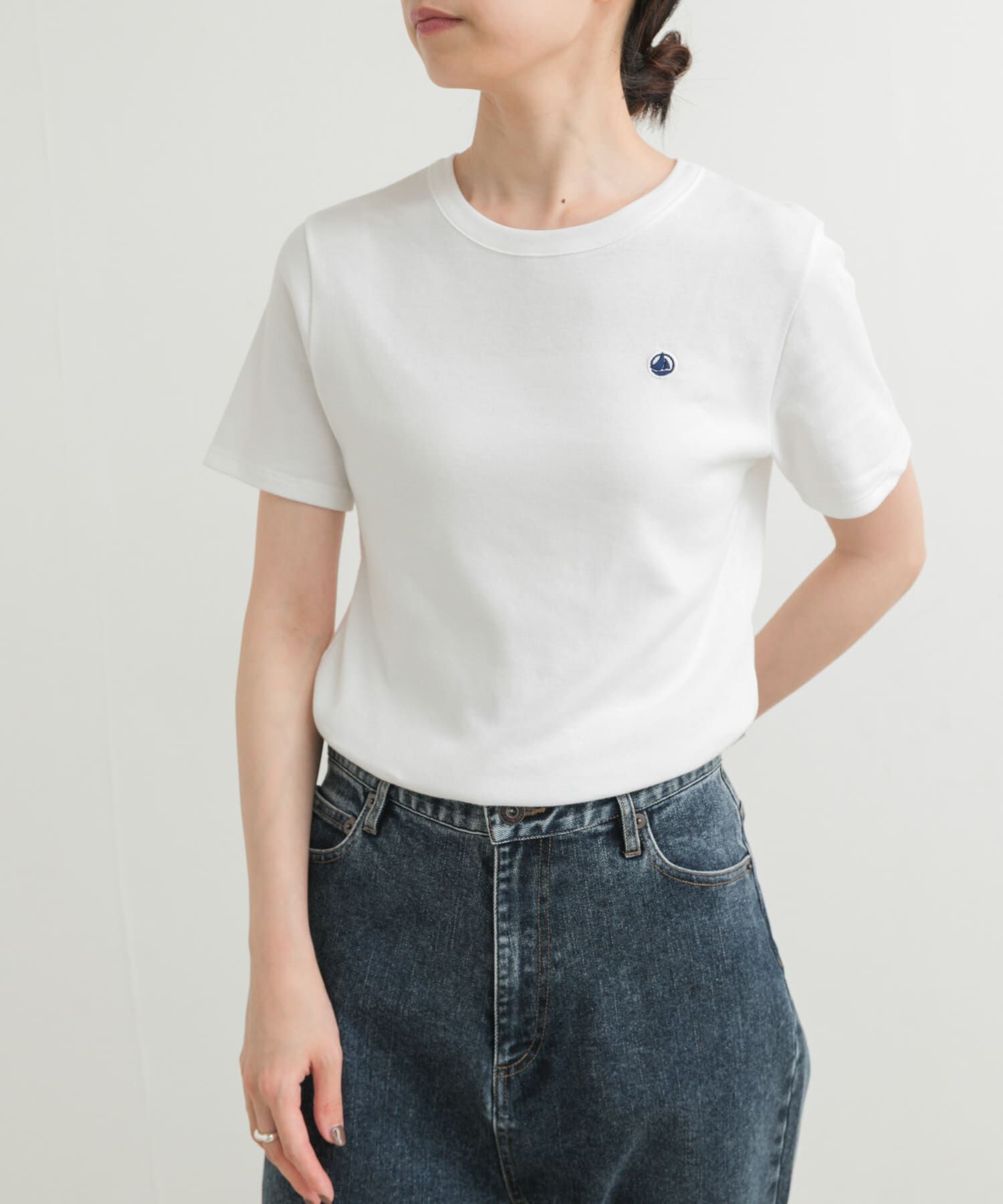 URBAN RESEARCH DOORS「『別注』PETIT BATEAU&times;DOORS　embroideryt-shirts」|Tシャツ・カットソー|