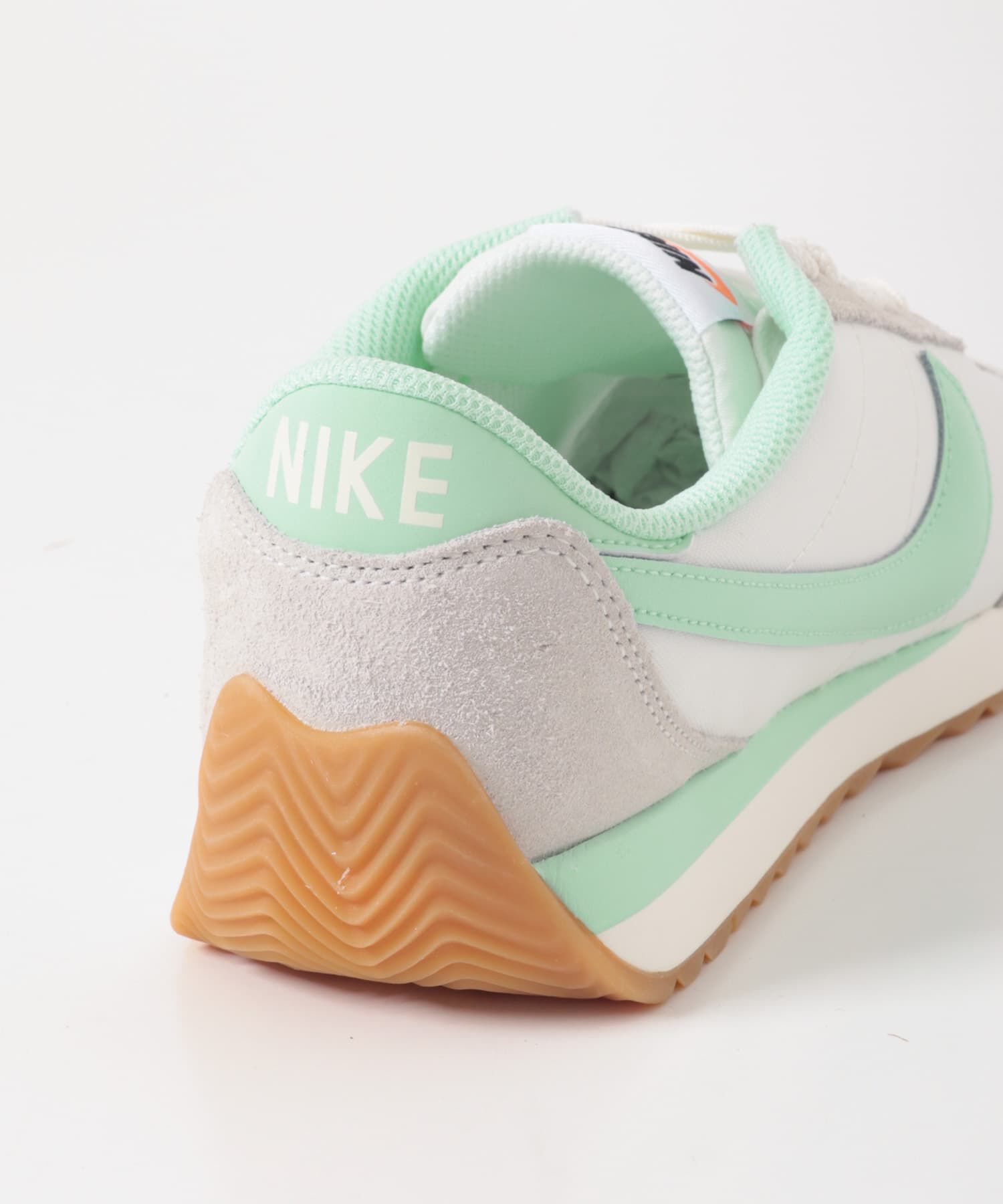 URBAN RESEARCH DOORS「NIKE　パシフィック」|スニーカー|