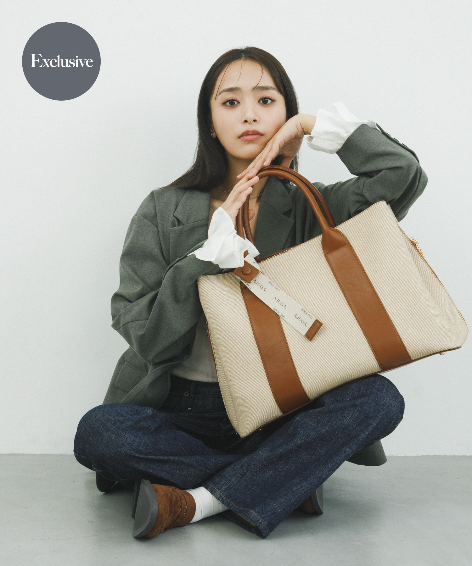 RODE SKO「『別注』AJUGA.&times;RODE SKO　ロゴリボン付ビッグトート」|トートバッグ|オフホワイト