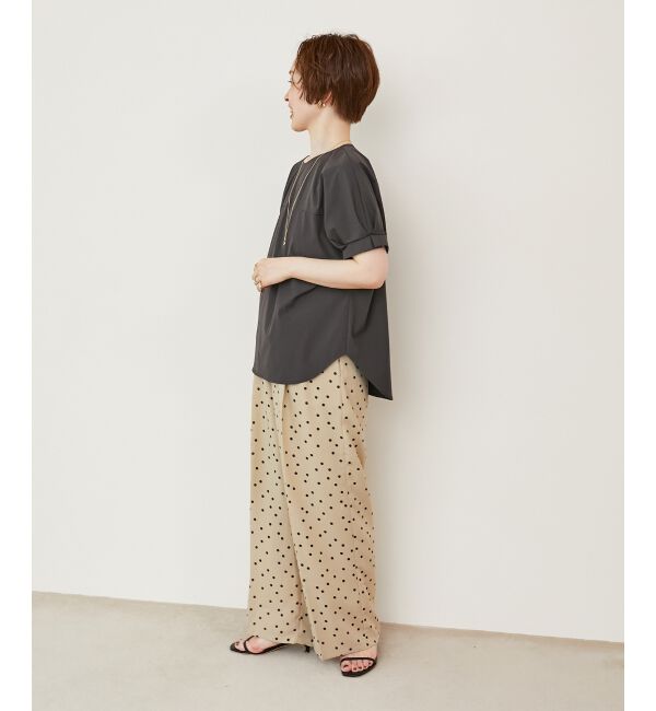  「《接触冷感》ナイロンストレッチスリーブタックブラウス」|シャツ・ブラウス|