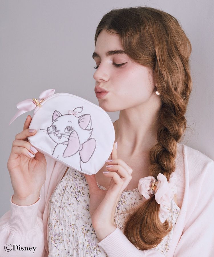 Maison de FLEUR「Disney Marie/ラウンドポーチ」|ポーチ|ライトピンク