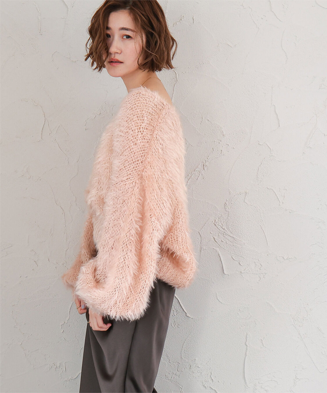 ur's「Vネックオーバーサイズシアーローゲージニット」|ニット・セーター|