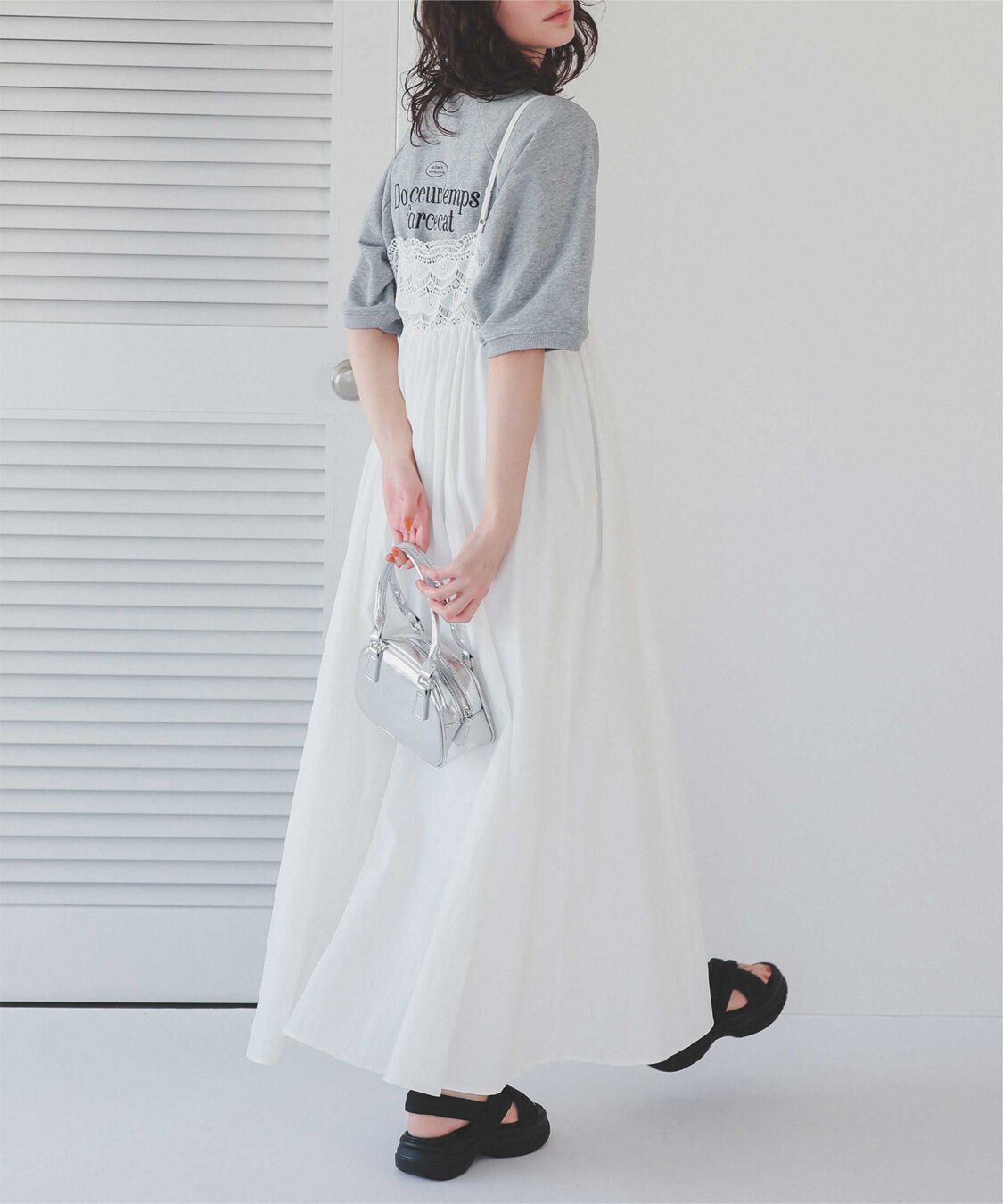 titivate「クロスパデットサンダル」|サンダル|