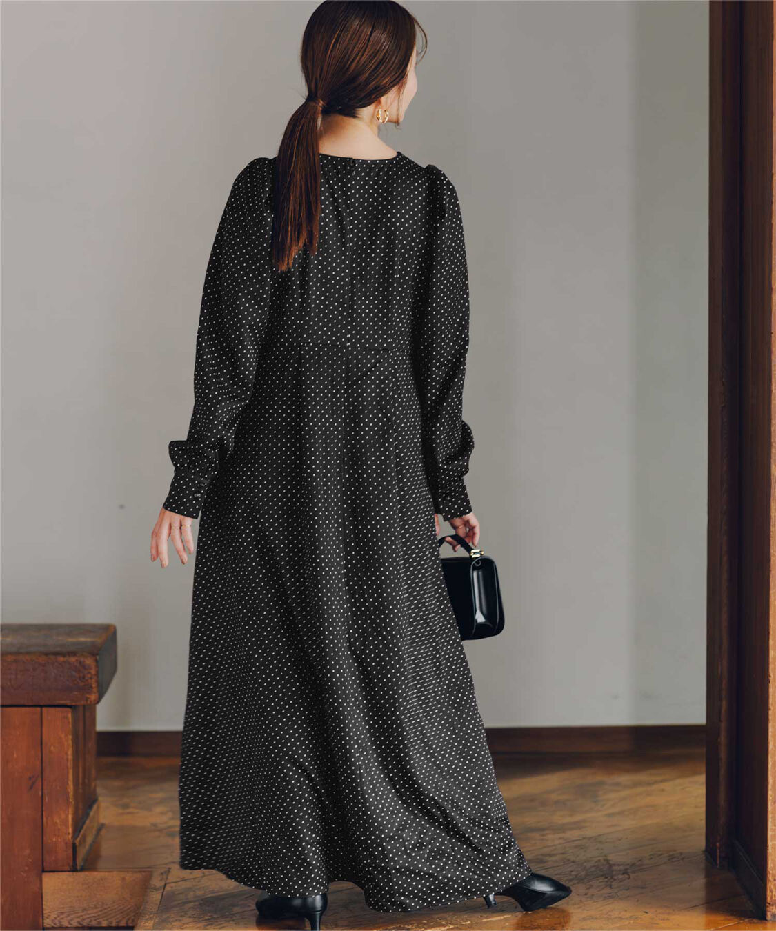 titivate「【高山直子さんコラボアイテム】ボリュームギャザースリーブフレアワンピース」|ワンピース|