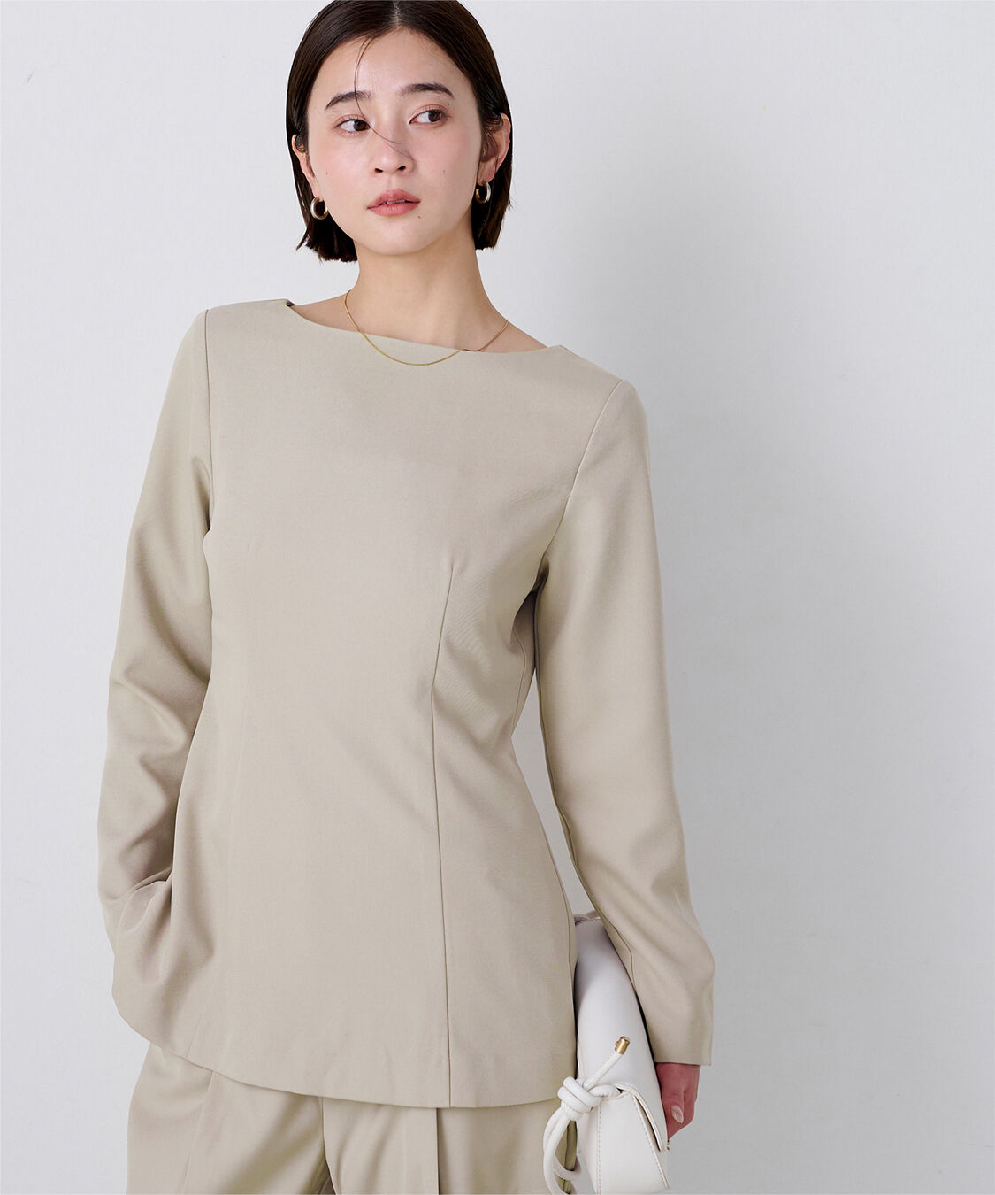 ur's「【小林有里さんコラボアイテム】ボートネックペプラムブラウス」|シャツ・ブラウス|