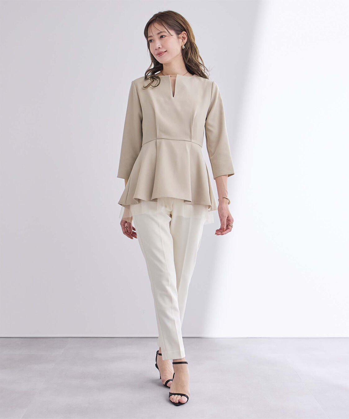 ur's「キーネックチュールティアードトップス」|シャツ・ブラウス|