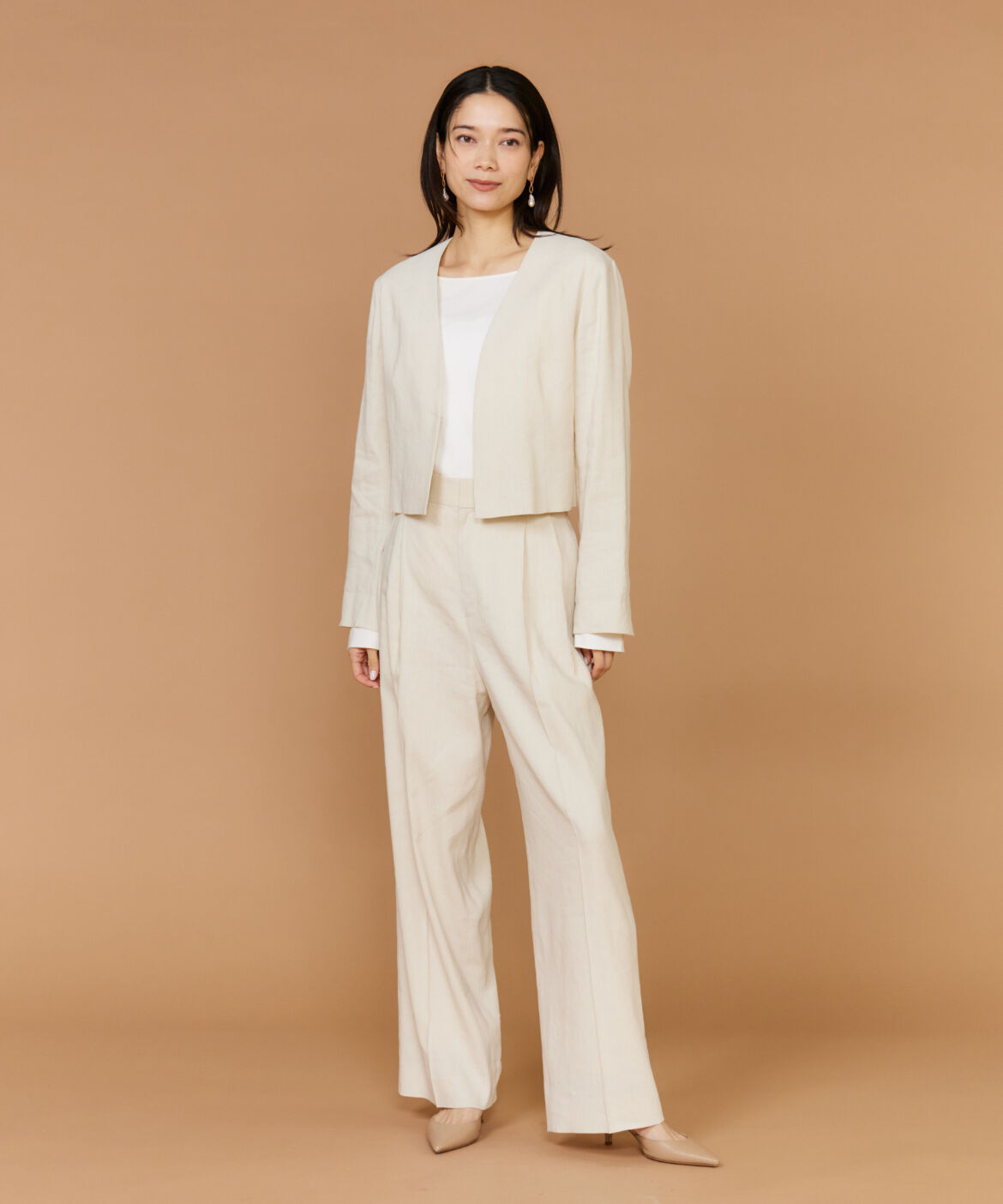 INED「《大きいサイズ》リネンスペンサージャケット《PONTETORTO》」|ノーカラージャケット|