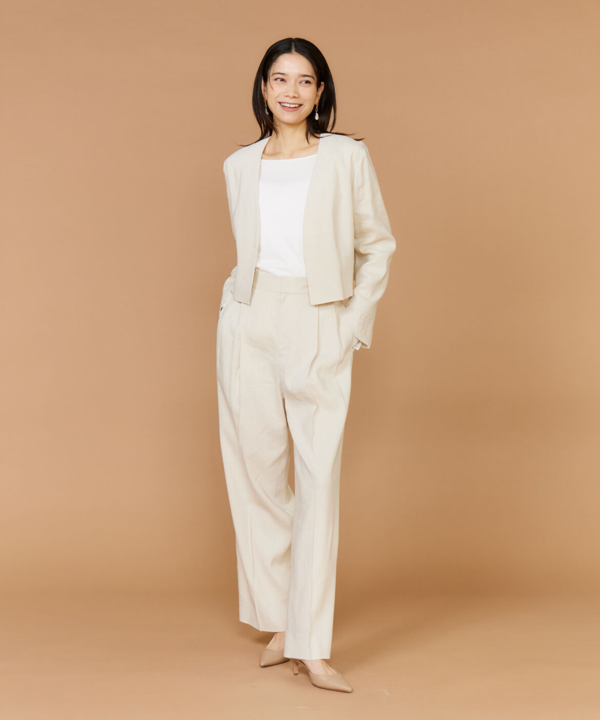 INED「《大きいサイズ》リネンスペンサージャケット《PONTETORTO》」|ノーカラージャケット|