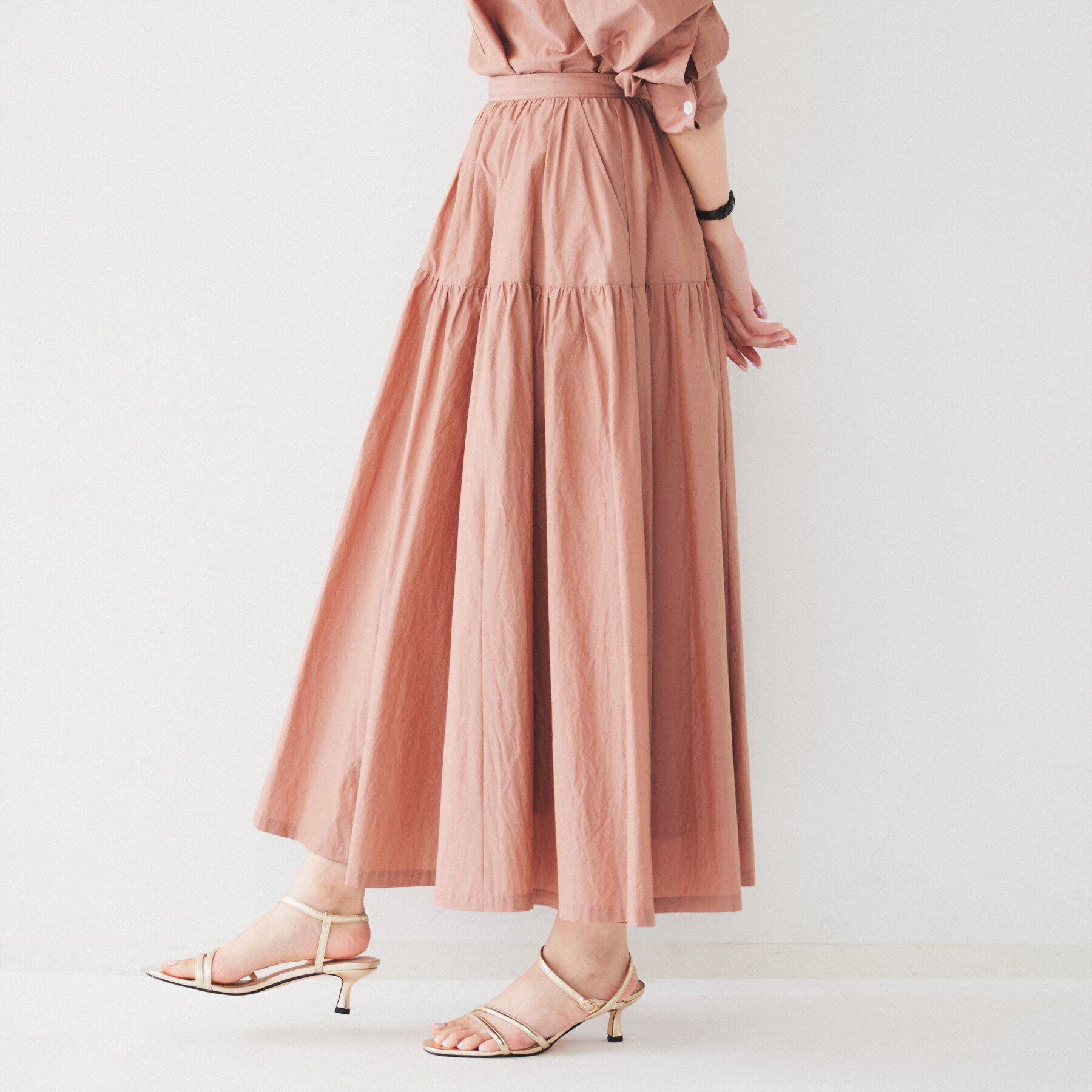 UNTITLED「ライトコットン ティアードスカート」|スカート|