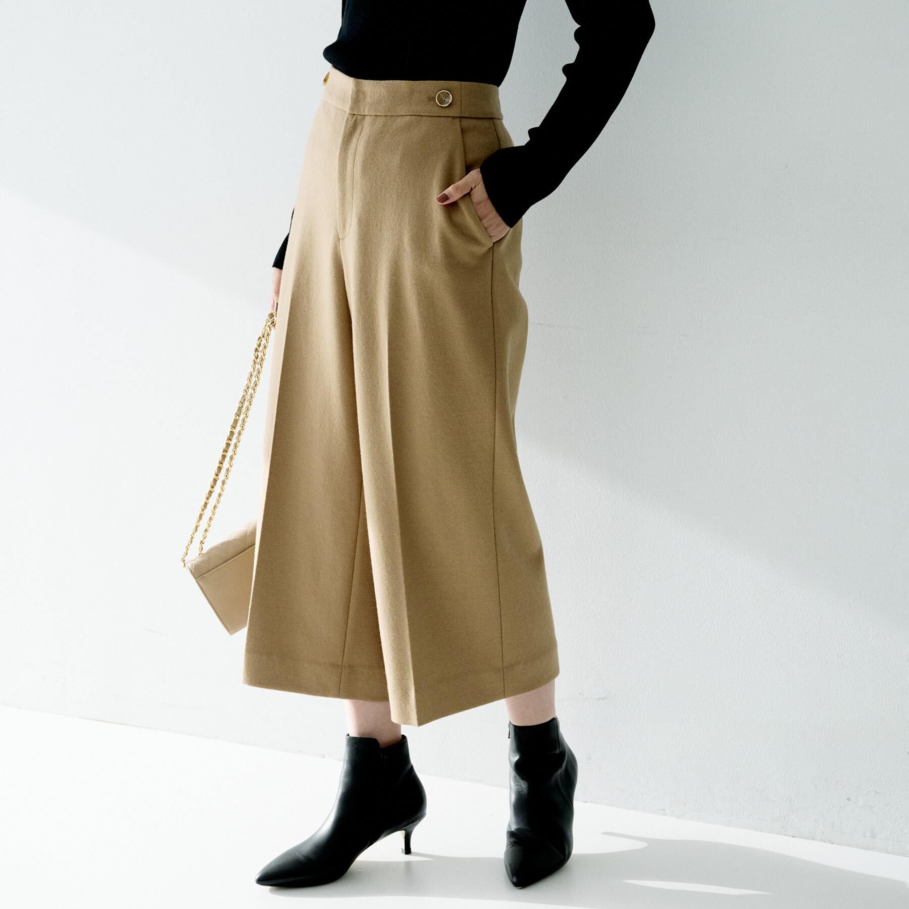 UNTITLED「【ウール100%/ウエスト後ろゴム】 クロップドワイドパンツ」|その他|