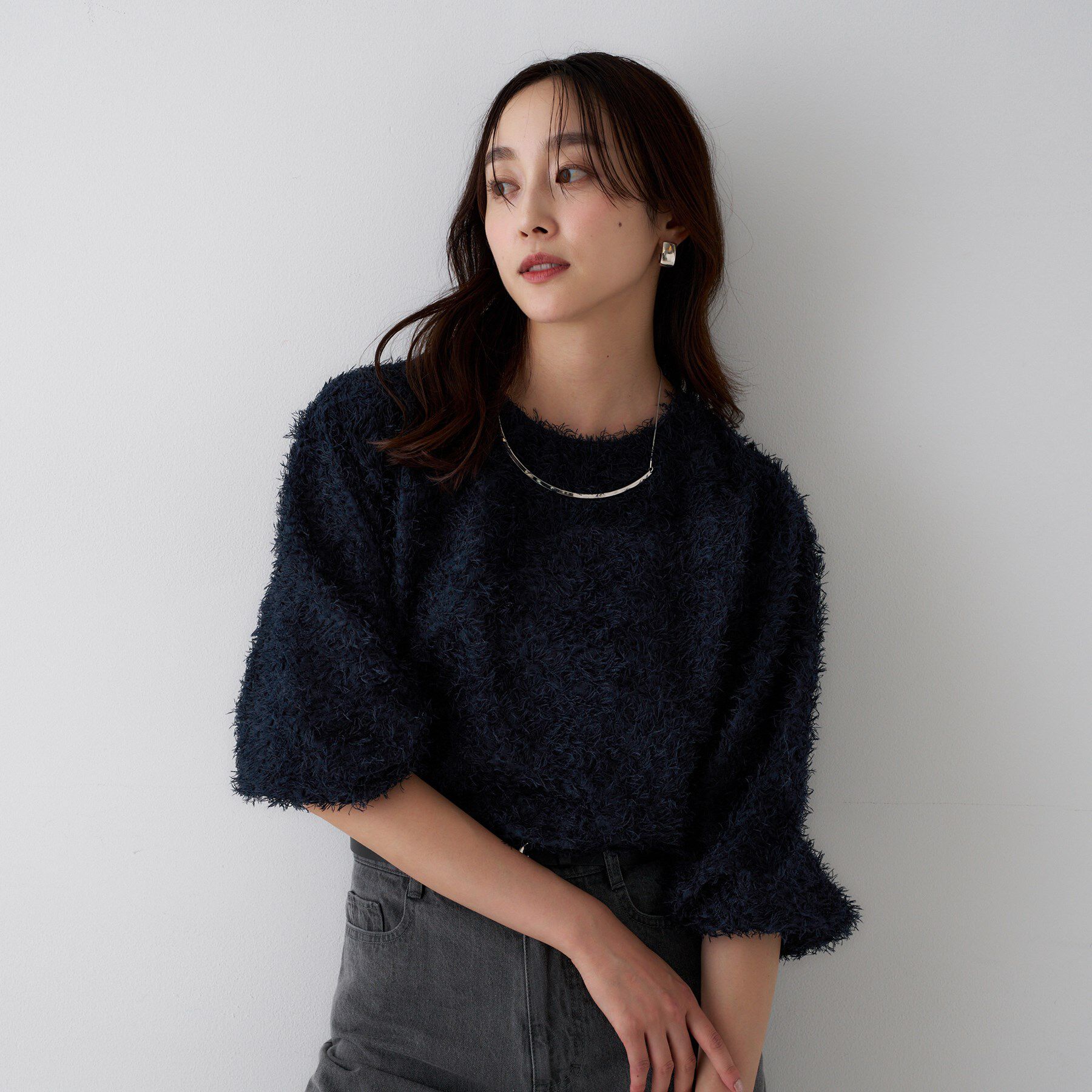 UNTITLED「【洗える/1枚で着映え】カットジャカードトップス」|シャツ・ブラウス|ネイビー(094)