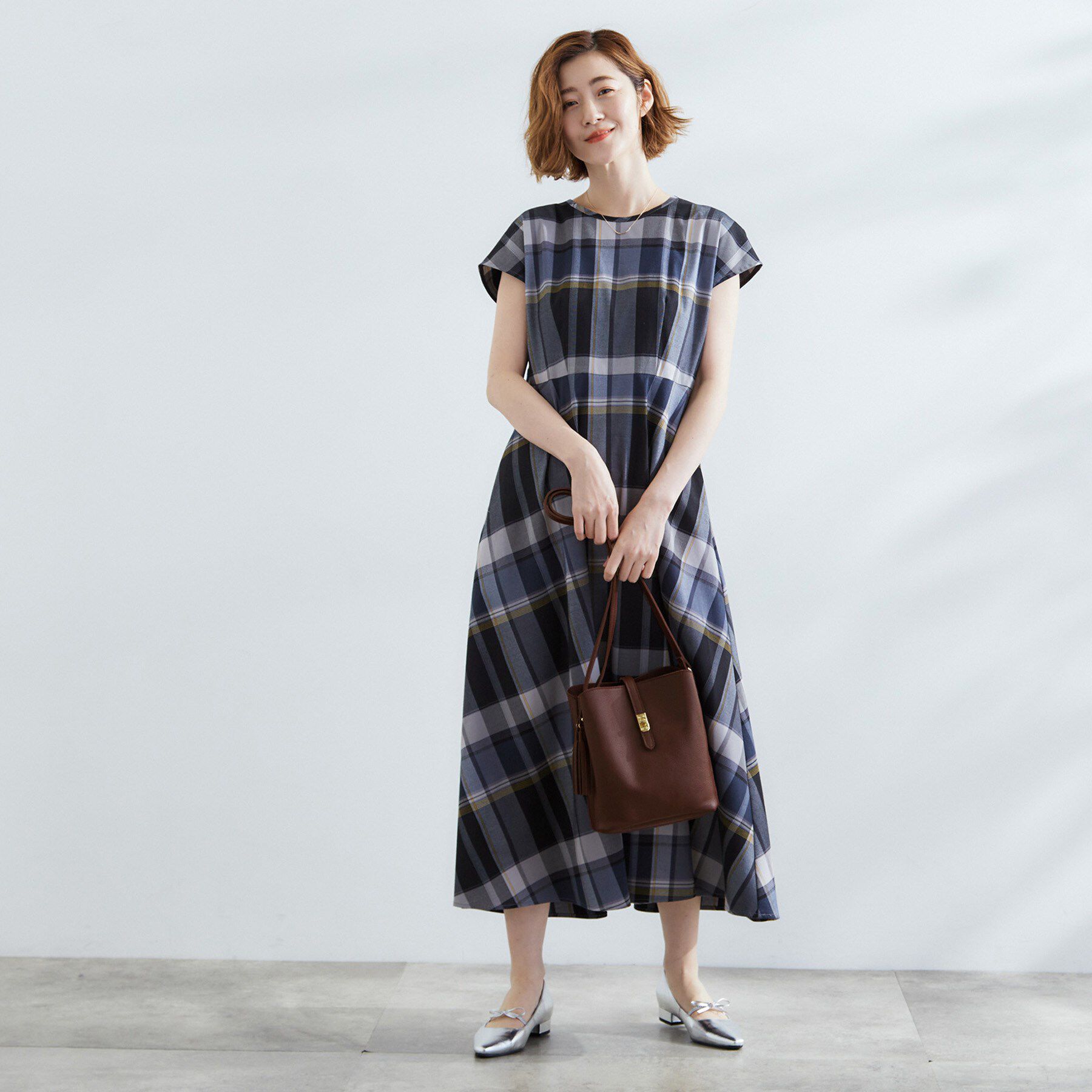 grove「人間工学ベルトタッセル縦型ショルダー」|ショルダー・メッセンジャー|