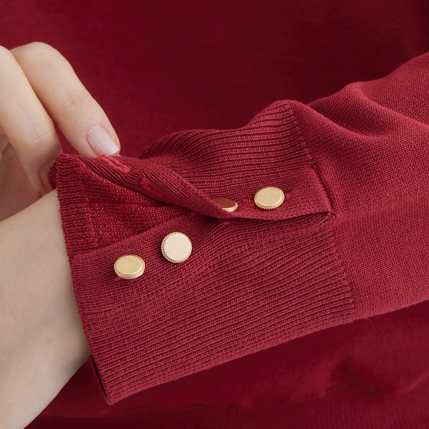 grove「ON/OFF毎日使える！袖口ボタンドロップショルダーニット」|ニット・セーター|