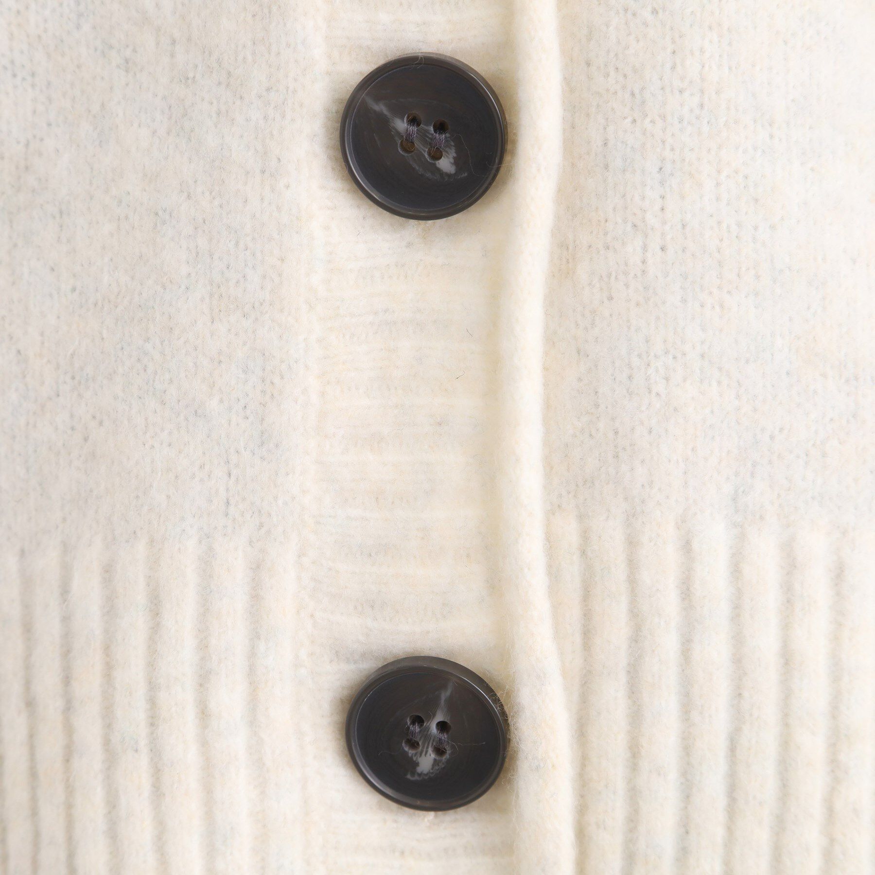 grove「ケーブルアクセント Vネックカーディガン」|カーディガン|