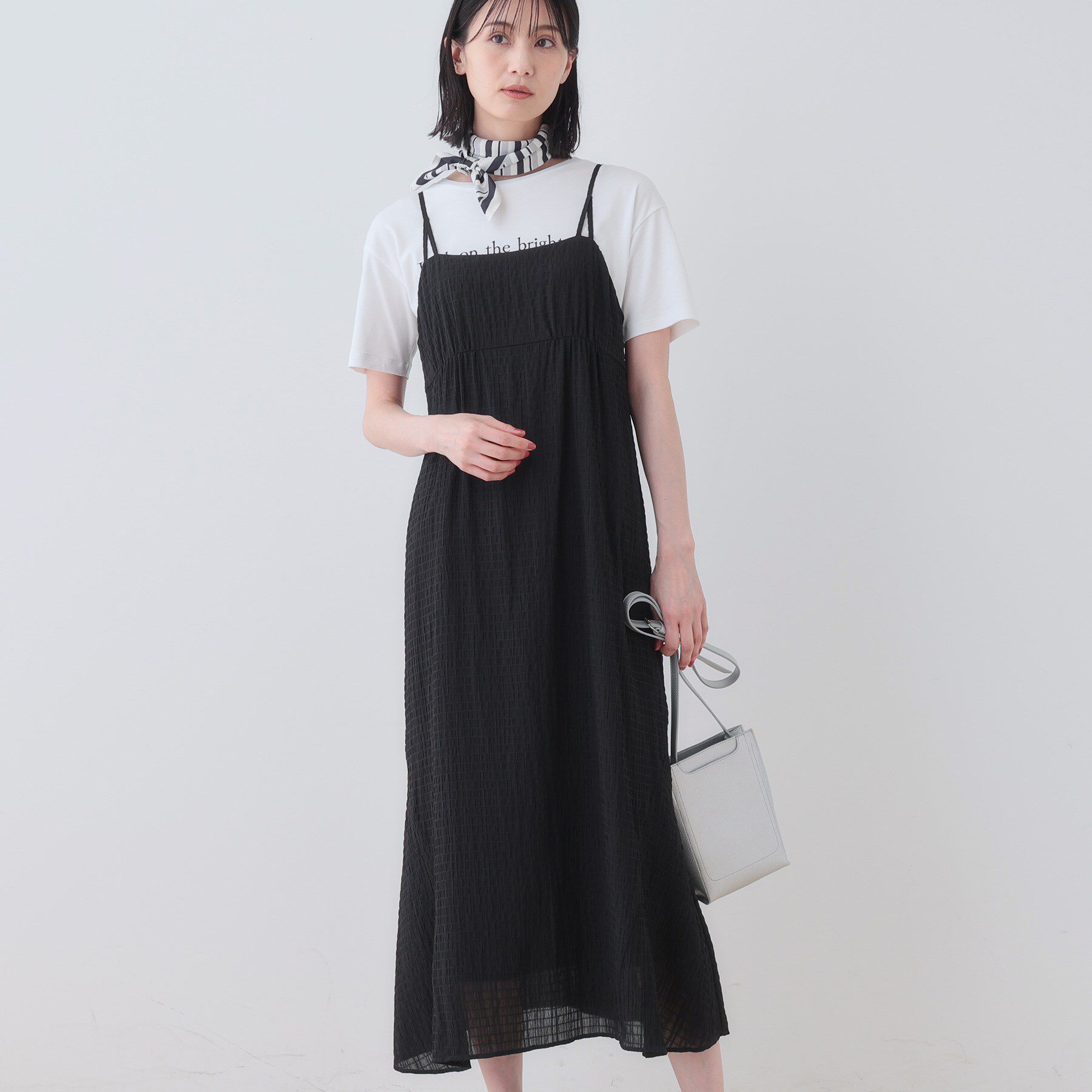 INDIVI「【洗える／凹凸素材】シャーリング調素材キャミワンピース」|ワンピース|