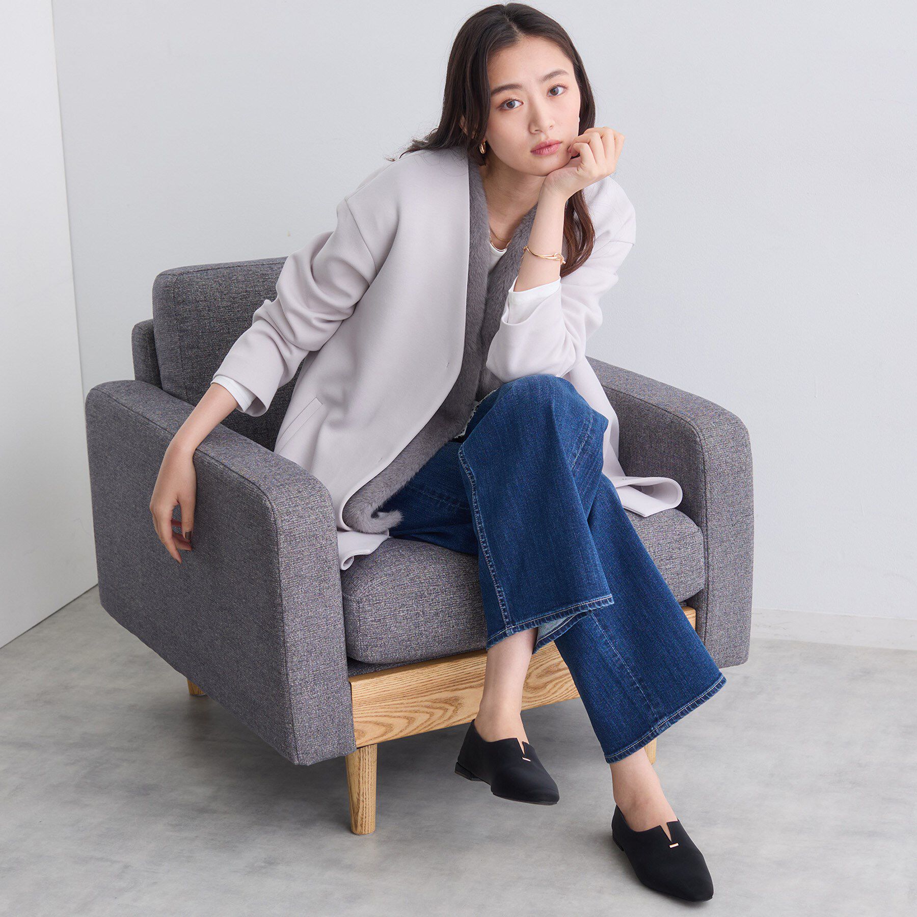 INDIVI「【秋／軽羽織り】ノーカラーミドル丈ライトコート」|ノーカラージャケット|