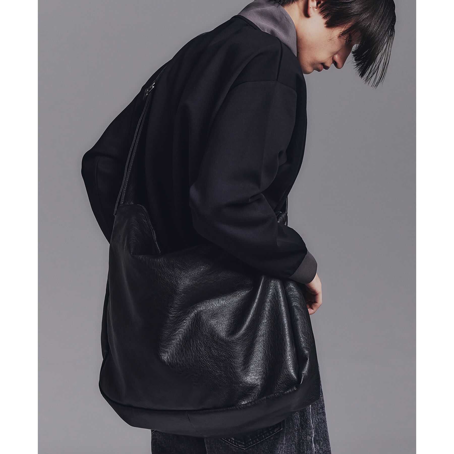 tk.TAKEO KIKUCHI「ビッグショルダーバッグ」|ショルダー・メッセンジャー|