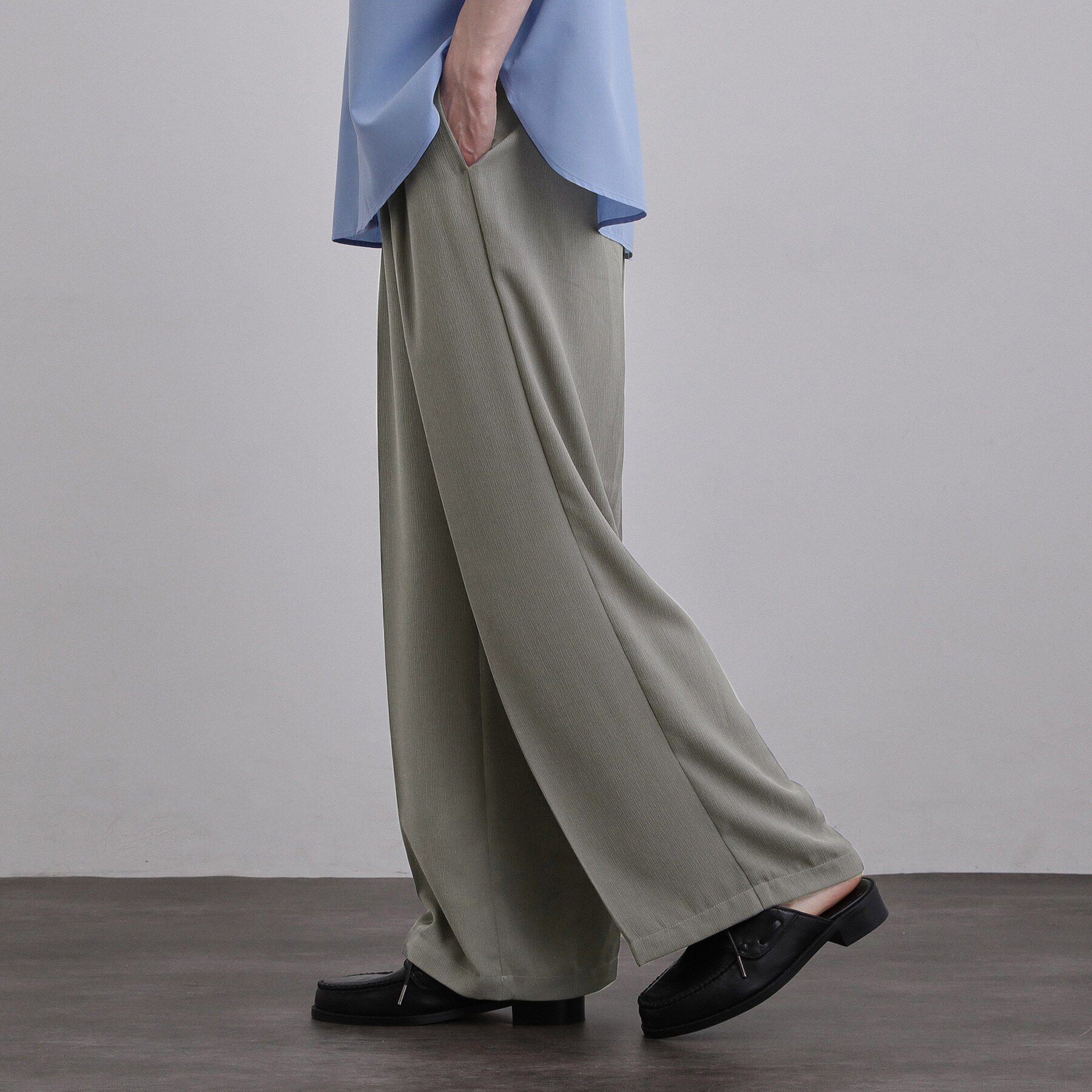 tk.TAKEO KIKUCHI「テッククレープワイドストレートパンツ」|その他|