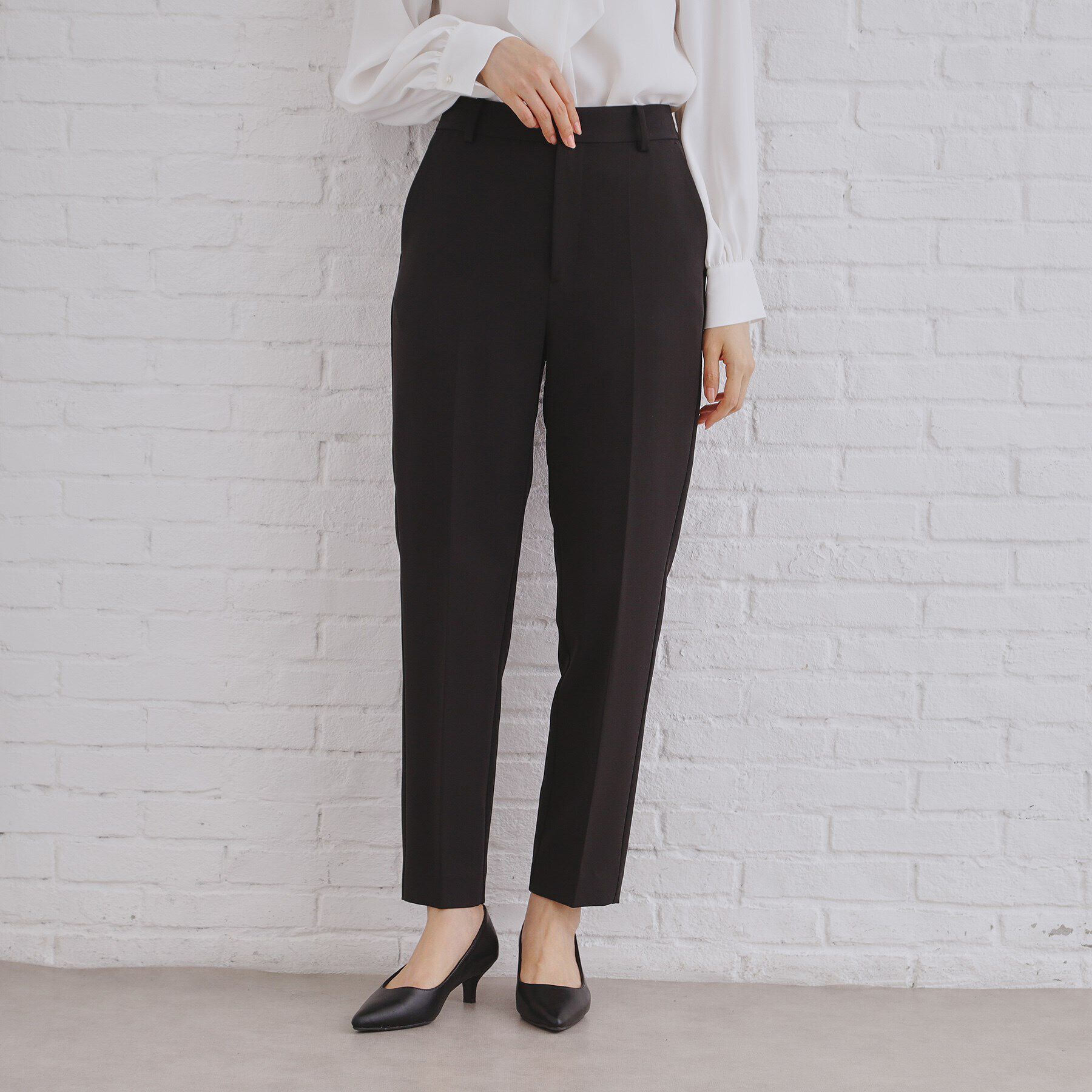 OPAQUE.CLIP「《通勤/セットアップ対応》テーパードパンツ/ダブルクロス【洗濯機洗い可】」|その他|ブラック(019)