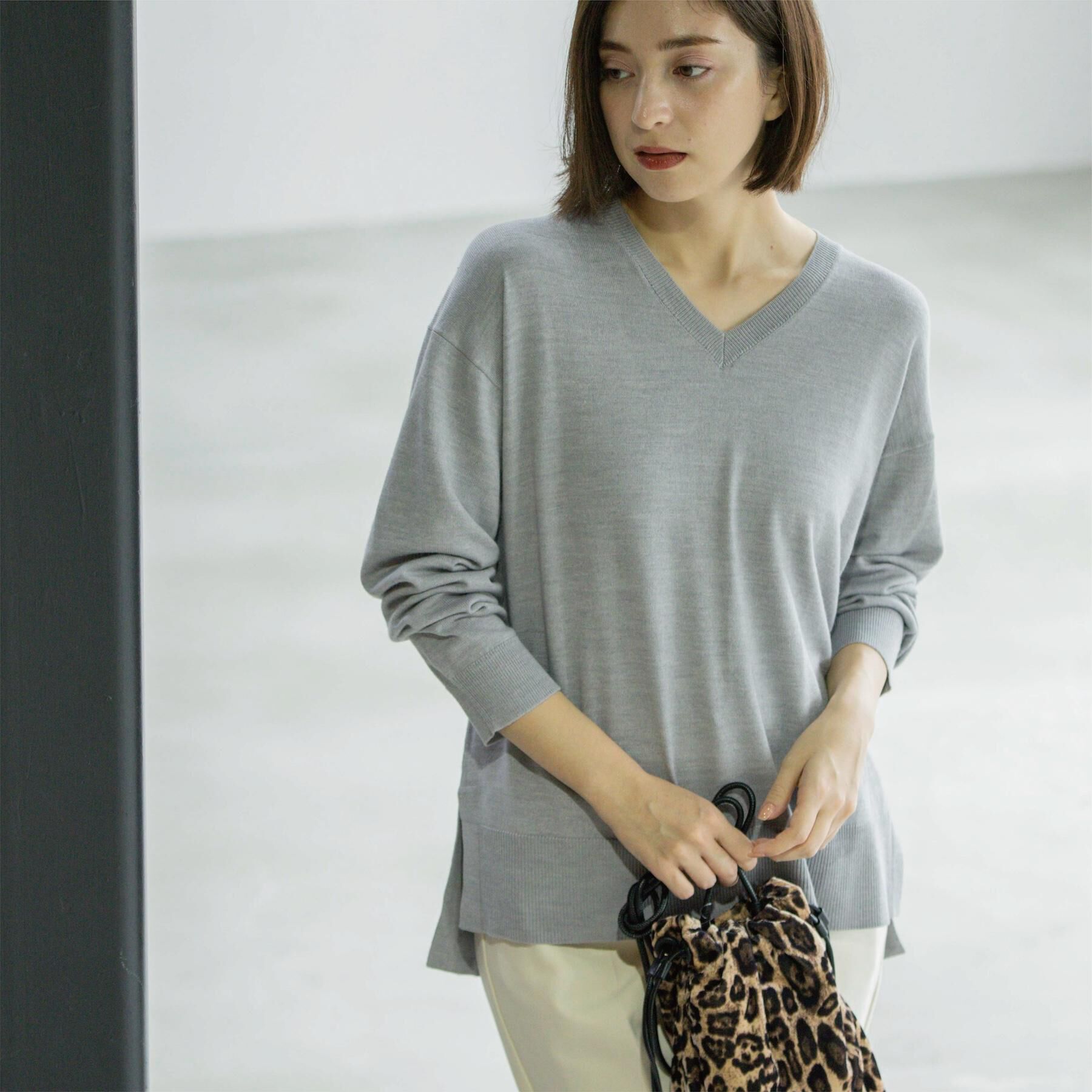 OPAQUE.CLIP「Vネックニット/エクストラファインメリノウール【THEシリーズ/洗濯機OK】」|ニット・セーター|