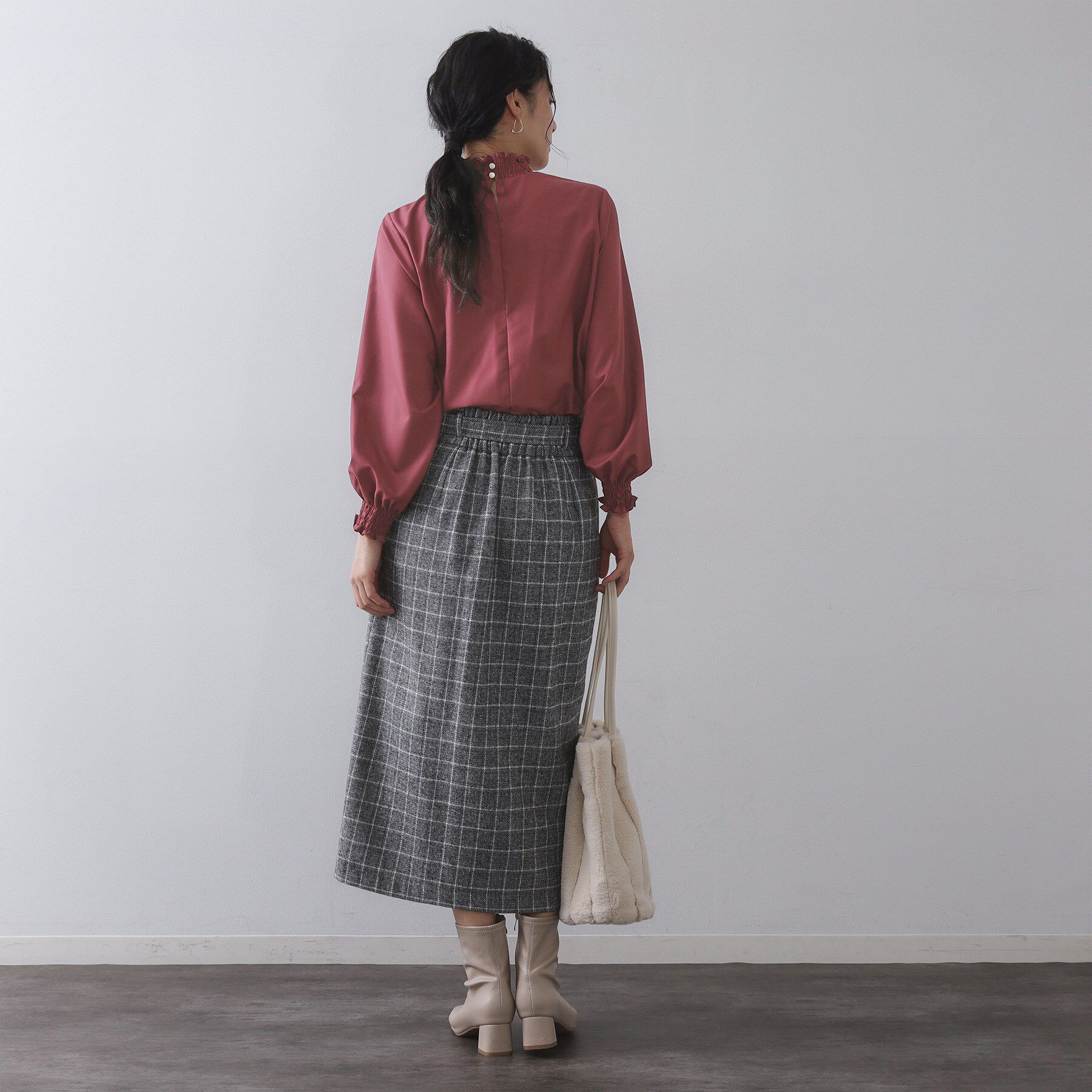 OPAQUE.CLIP「シャーリングハイネックブラウス【洗濯機OK】」|シャツ・ブラウス|