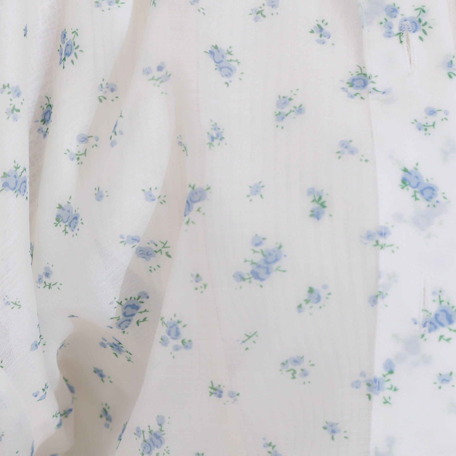 Couture broach「【洗える・オシャレな透け感】パール調ボタンシアーシャツ」|シャツ・ブラウス|