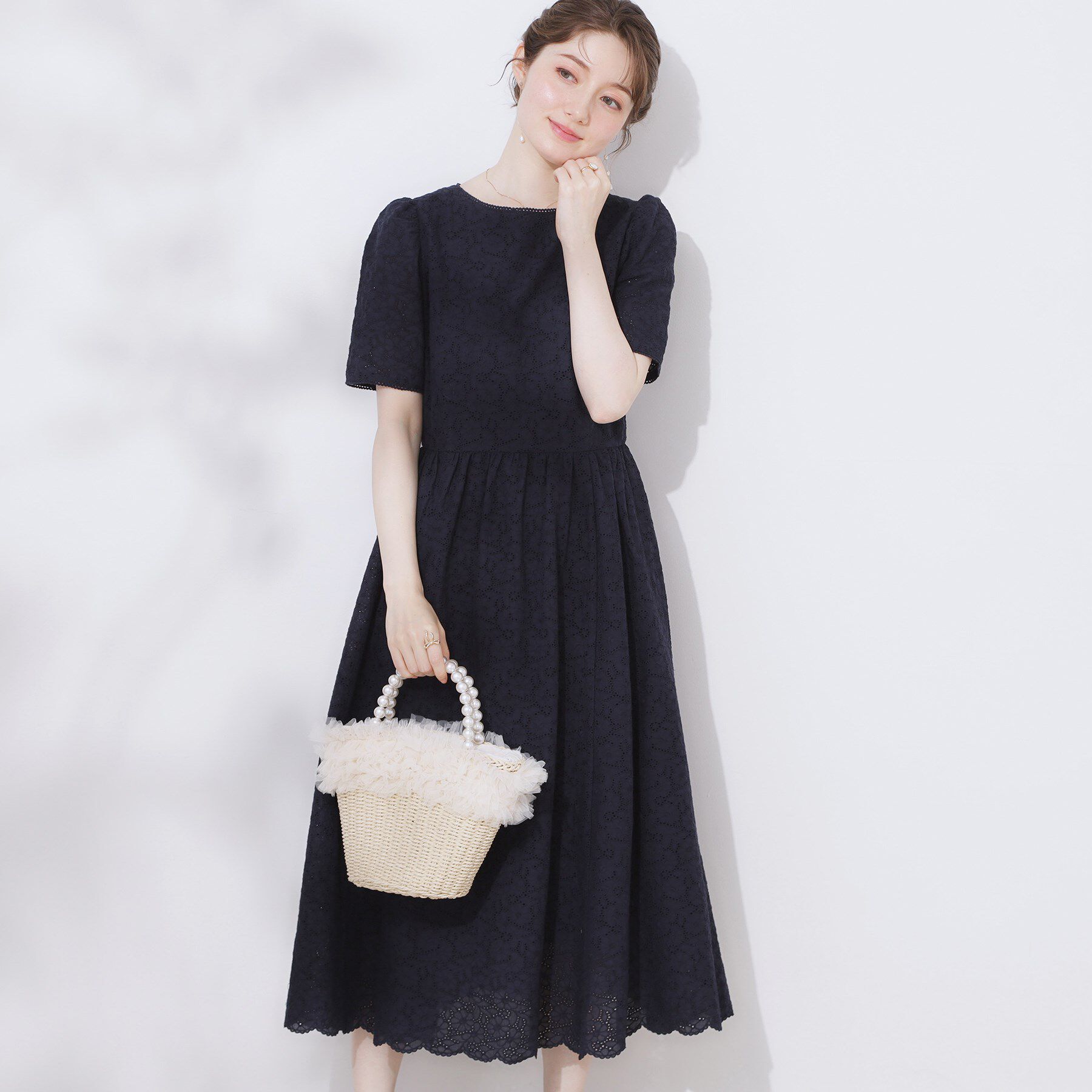 Couture broach「【一枚で着映える・華やか・花柄刺繍】カットワークレースワンピ」|ワンピース|