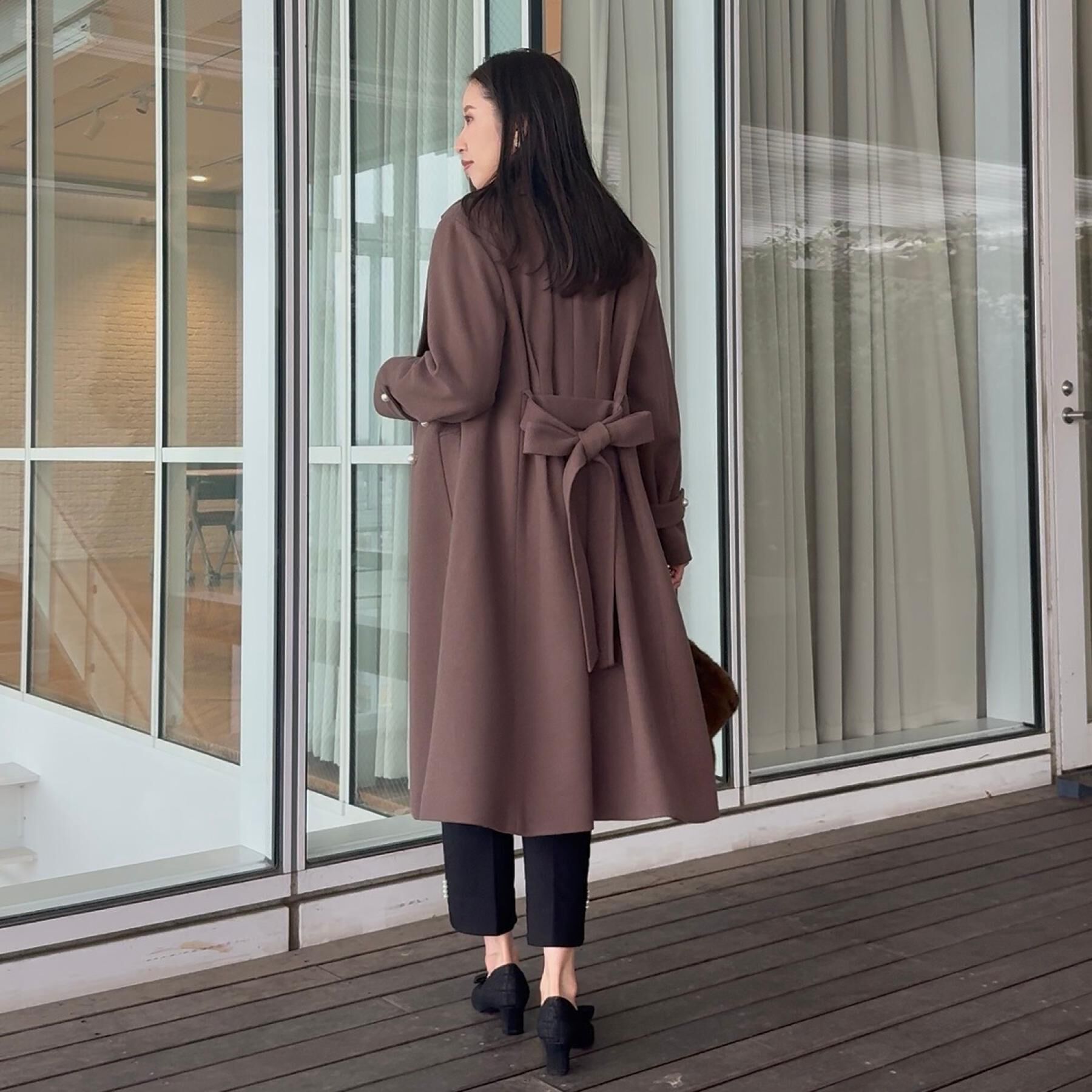 Couture broach「【大人上品・ベルト付き】パール調釦チェスターコート」|チェスターコート|