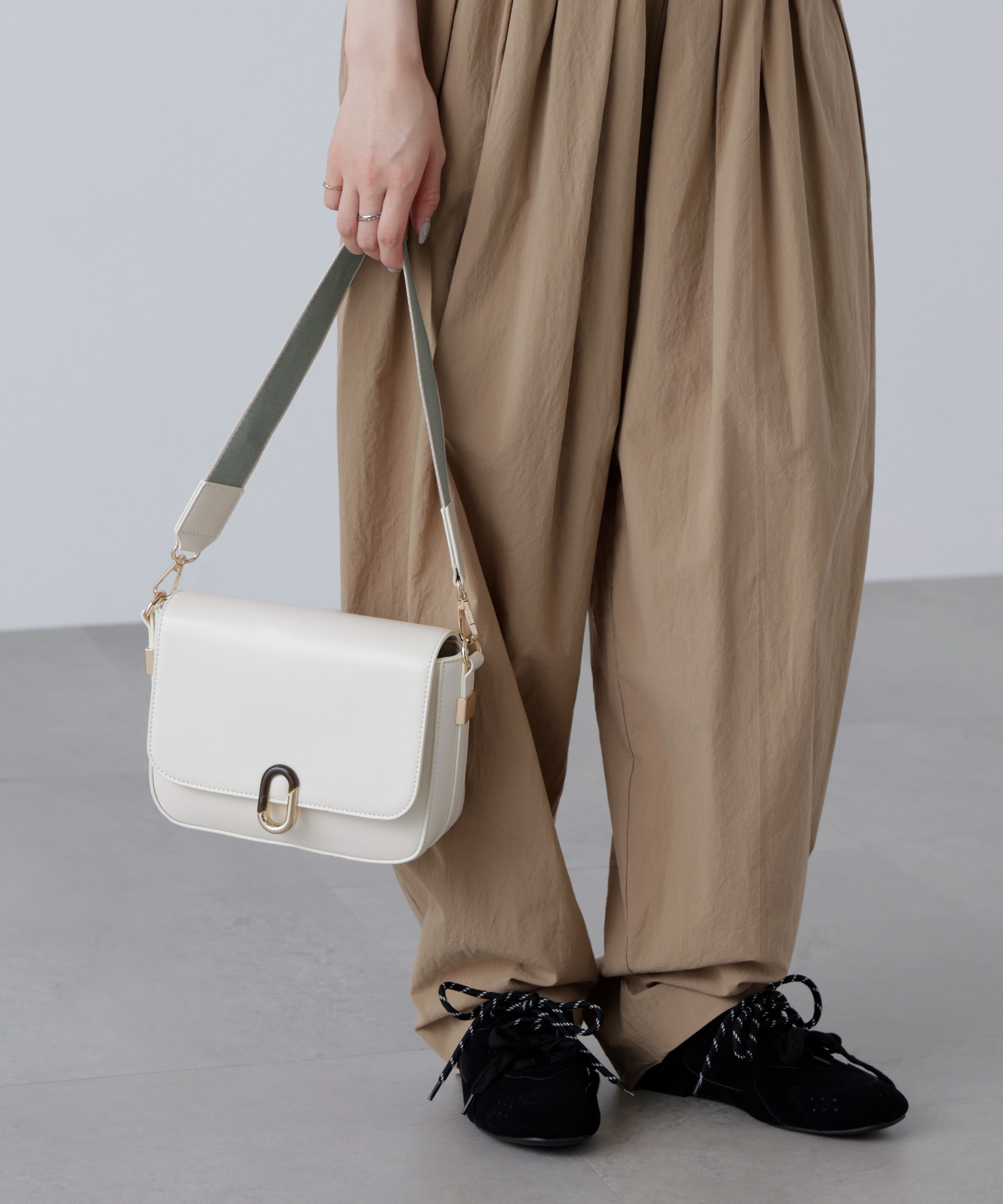  「レトロフラップショルダーバッグ」|その他|