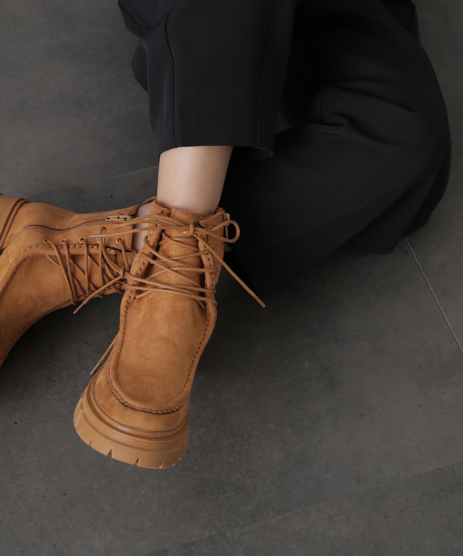 「フェイクスエードレースアップブーツ」|その他|ブラウン