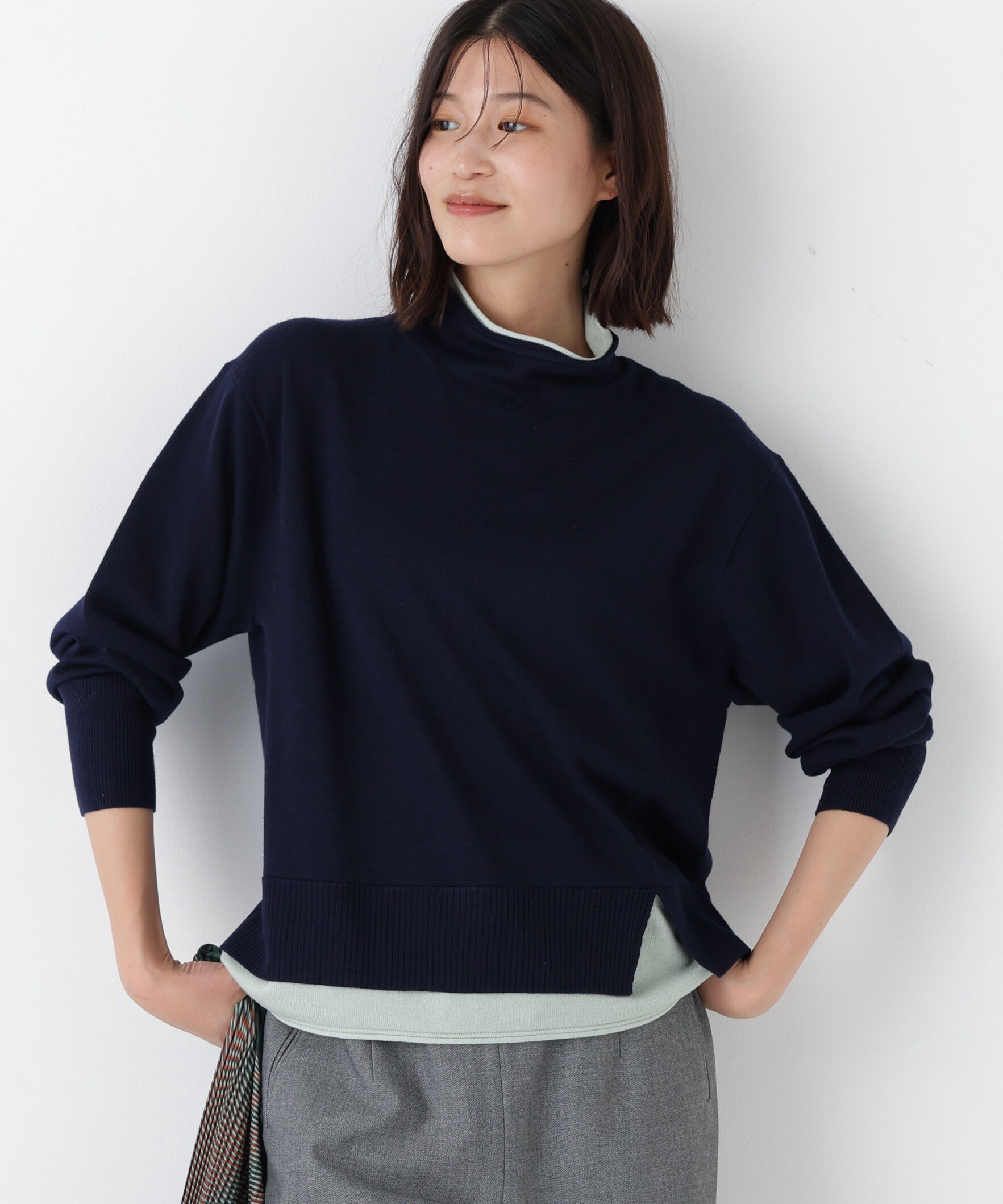  「◆《ウォッシャブル》ウールＭＩＸハイゲージバイカラータートルＰ／Ｏ」|ニット・セーター|ネイビー&times;グリ