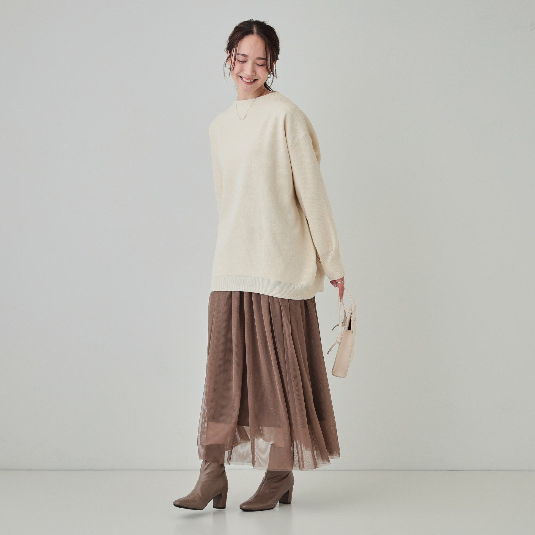 SHOO･LA･RUE「【洗える/体型カバー】絶妙なネックラインにこだわった コクーンニット」|ニット・セーター|