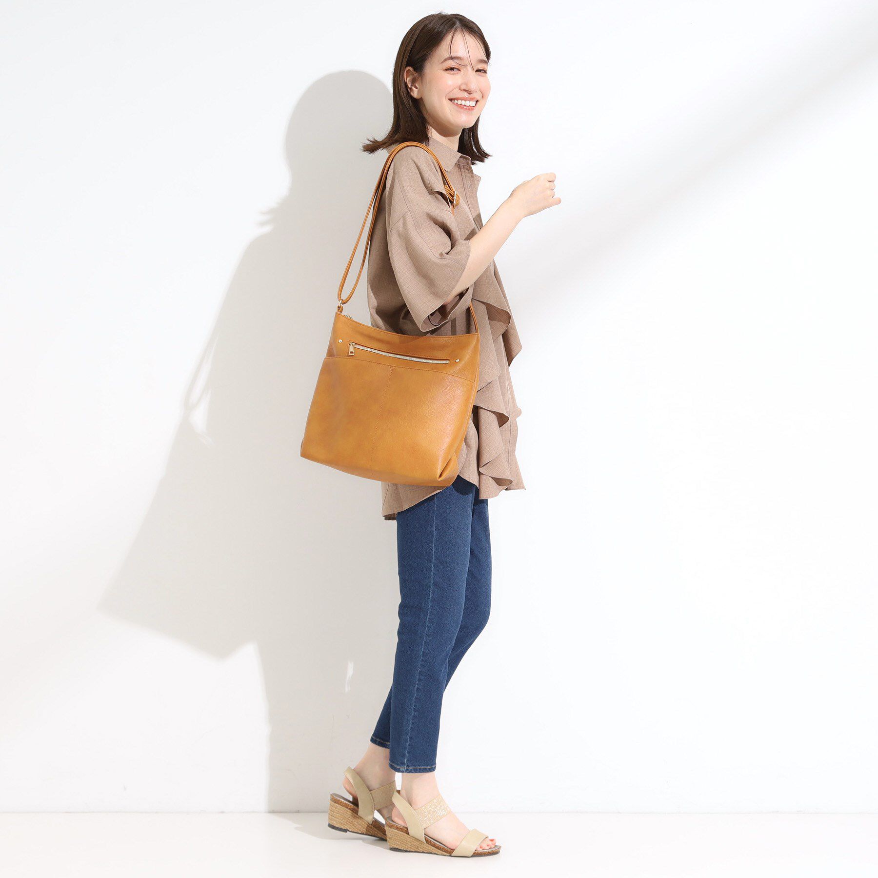 SHOO･LA･RUE「【デイリー使いに】フロント2ポケット ショルダーバッグ」|ショルダー・メッセンジャー|