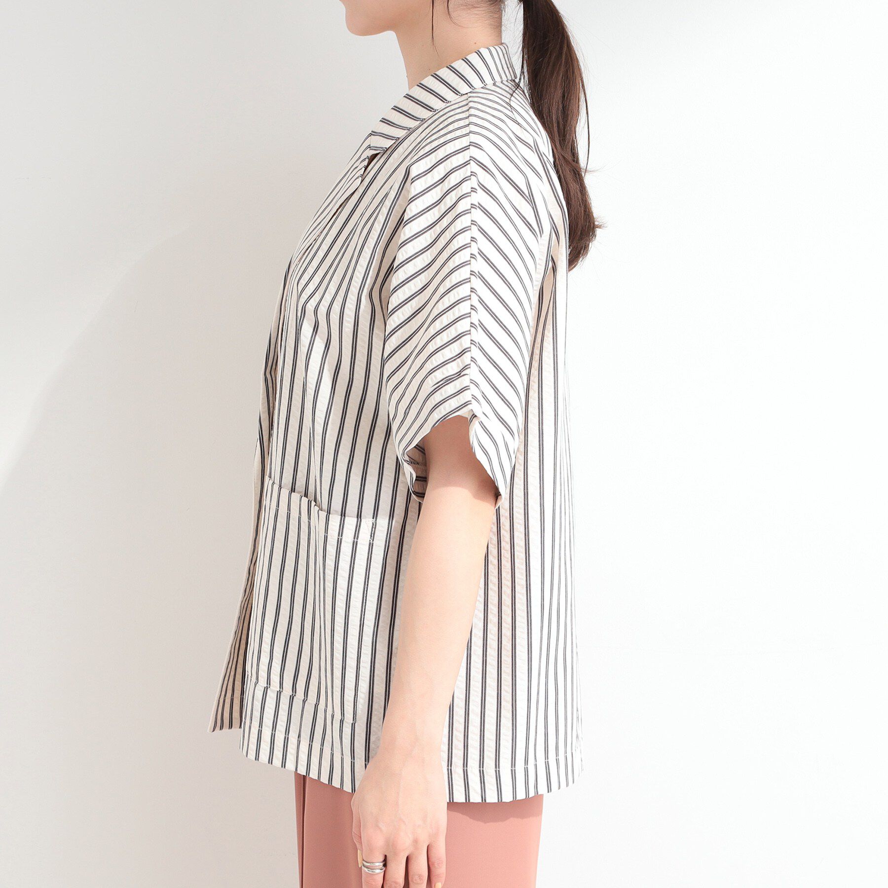 SHOO･LA･RUE「【ひんやり/吸水速乾/セットアップ可】カジュアルときちんと感を両立 サッカーストライプシャツジャケッ」|テーラードジャケット|