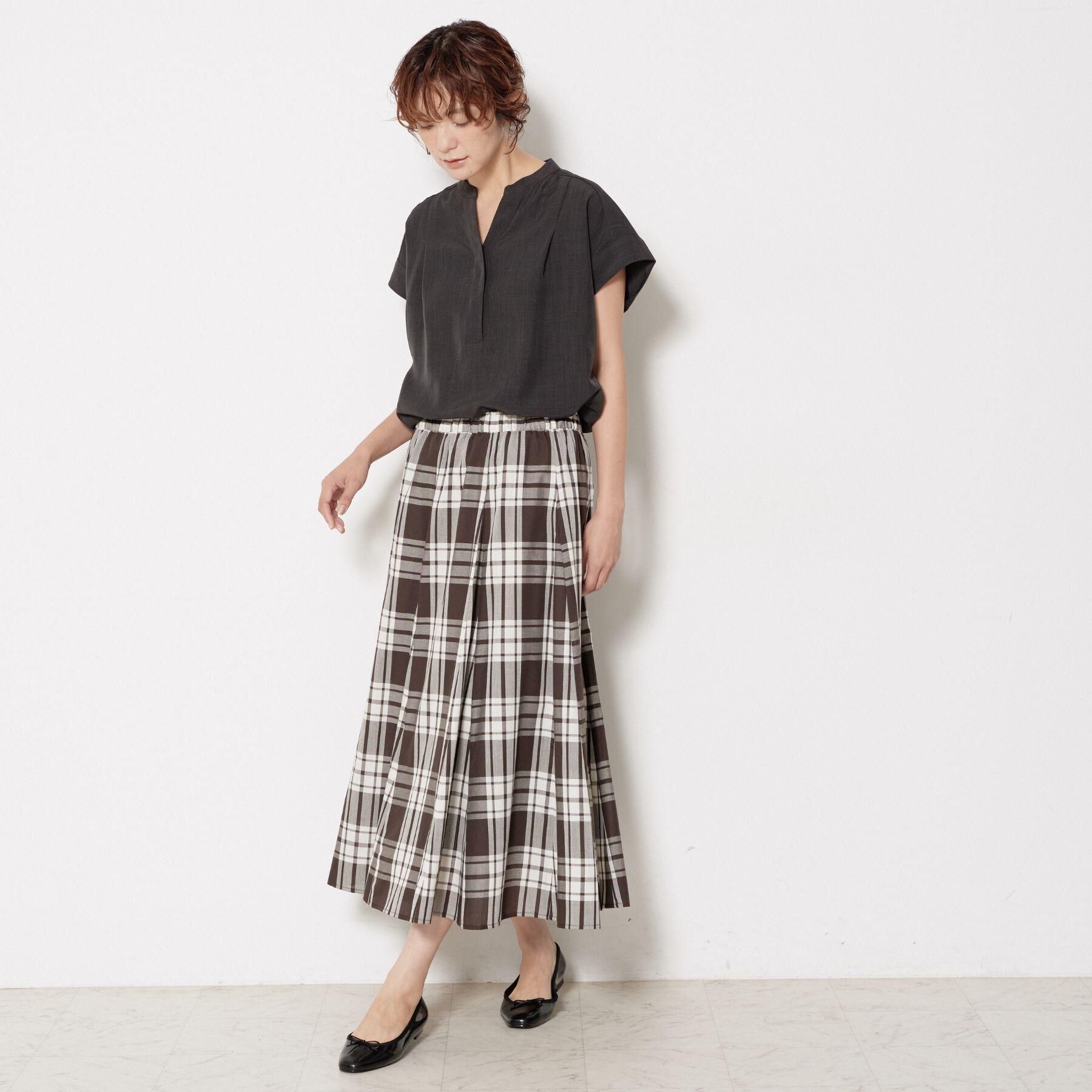 Dessin「【2点セット/ウエストゴム/洗える】スキッパ―シャツ＆ストレートパンツセット」|スーツ|