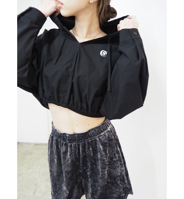 EVRIS「ワンポイントフードデザインクロップドシャツ」|シャツ・ブラウス|