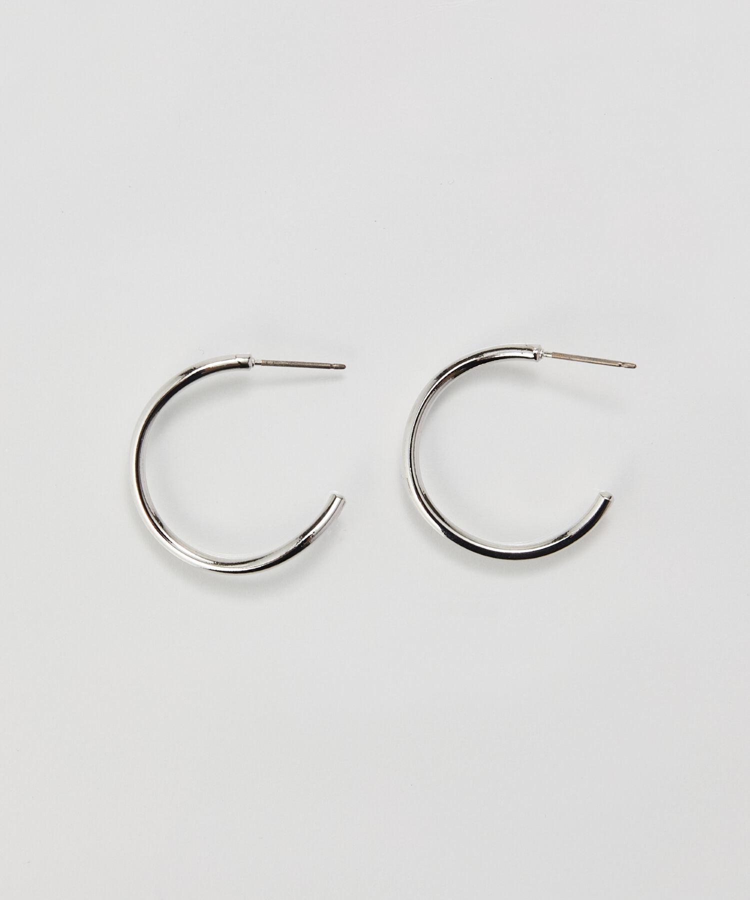 Phoebe「【金属アレルギー対応】2wayウェーブラインフープピアス　シルバー/ニッケルフリー」|ピアス|