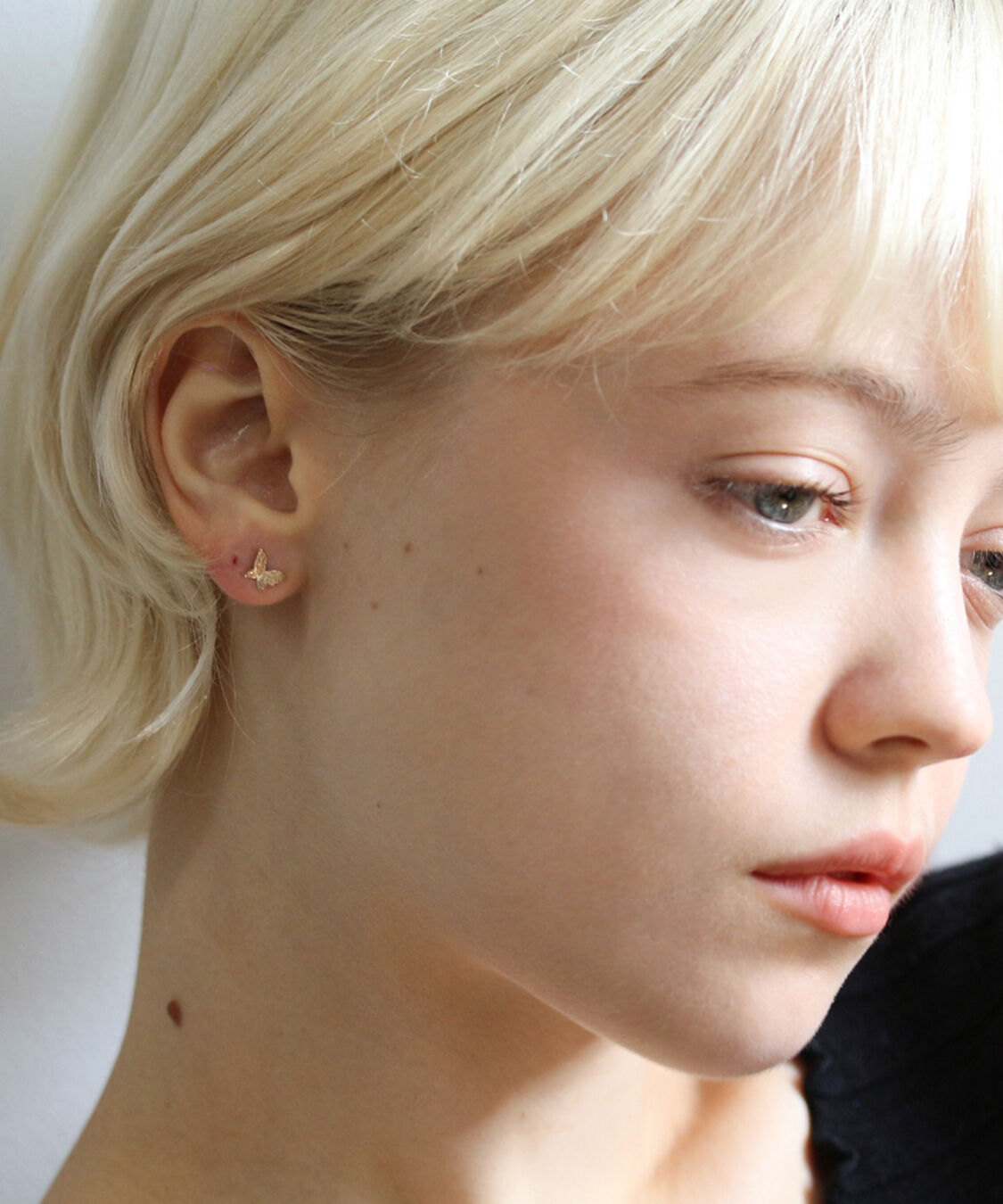  「ゴールド バタフライ ピアス | K10YG〈ノイズ〉」|ピアス|