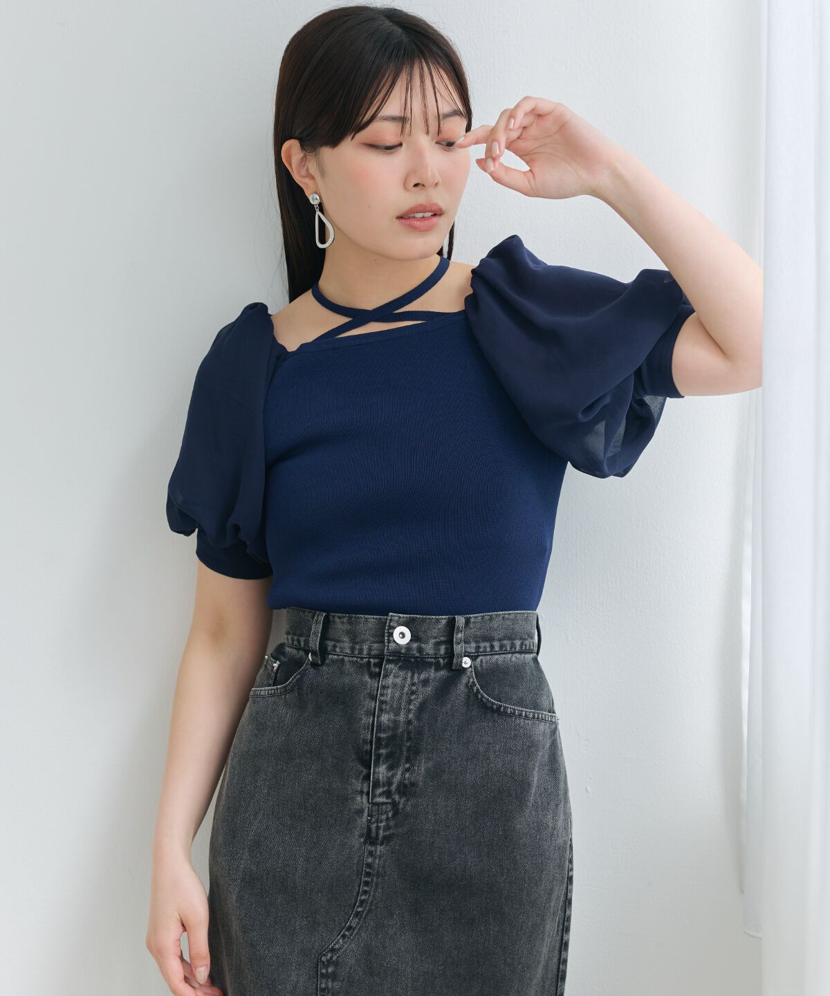 アンドクチュール「シアースリーブクロスネックプルオーバー」|Tシャツ・カットソー|