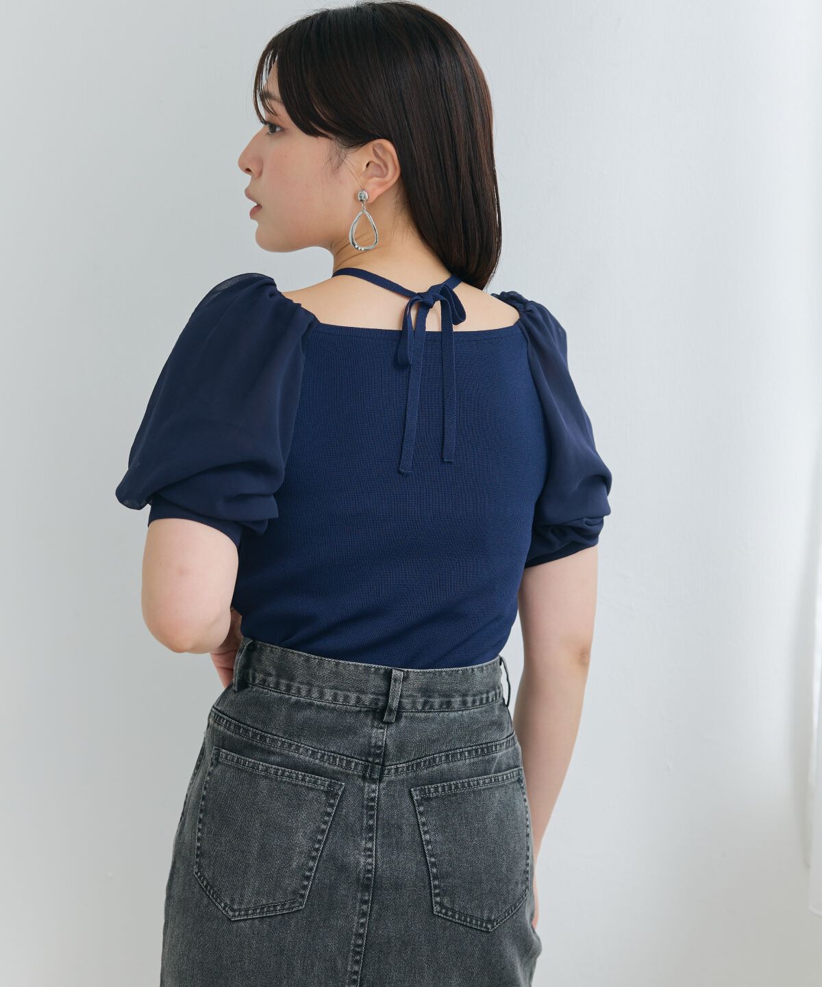 アンドクチュール「シアースリーブクロスネックプルオーバー」|Tシャツ・カットソー|