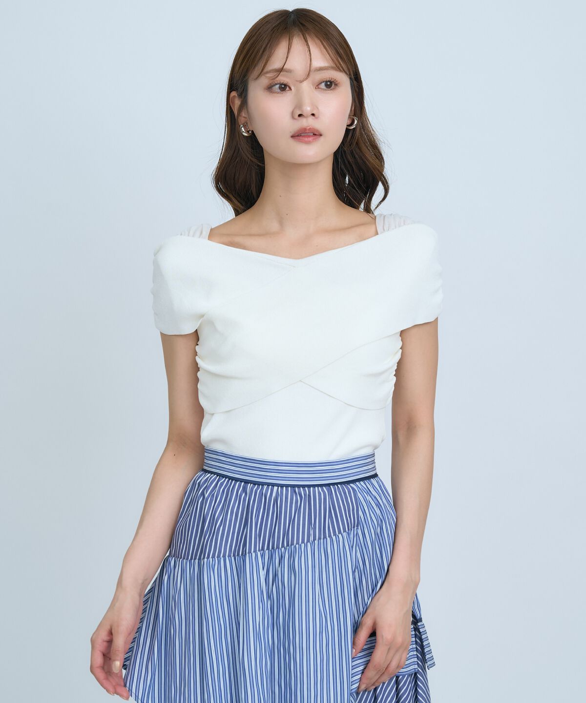 アンドクチュール「クロスネックオフショルニットプルオーバー」|ニット・セーター|